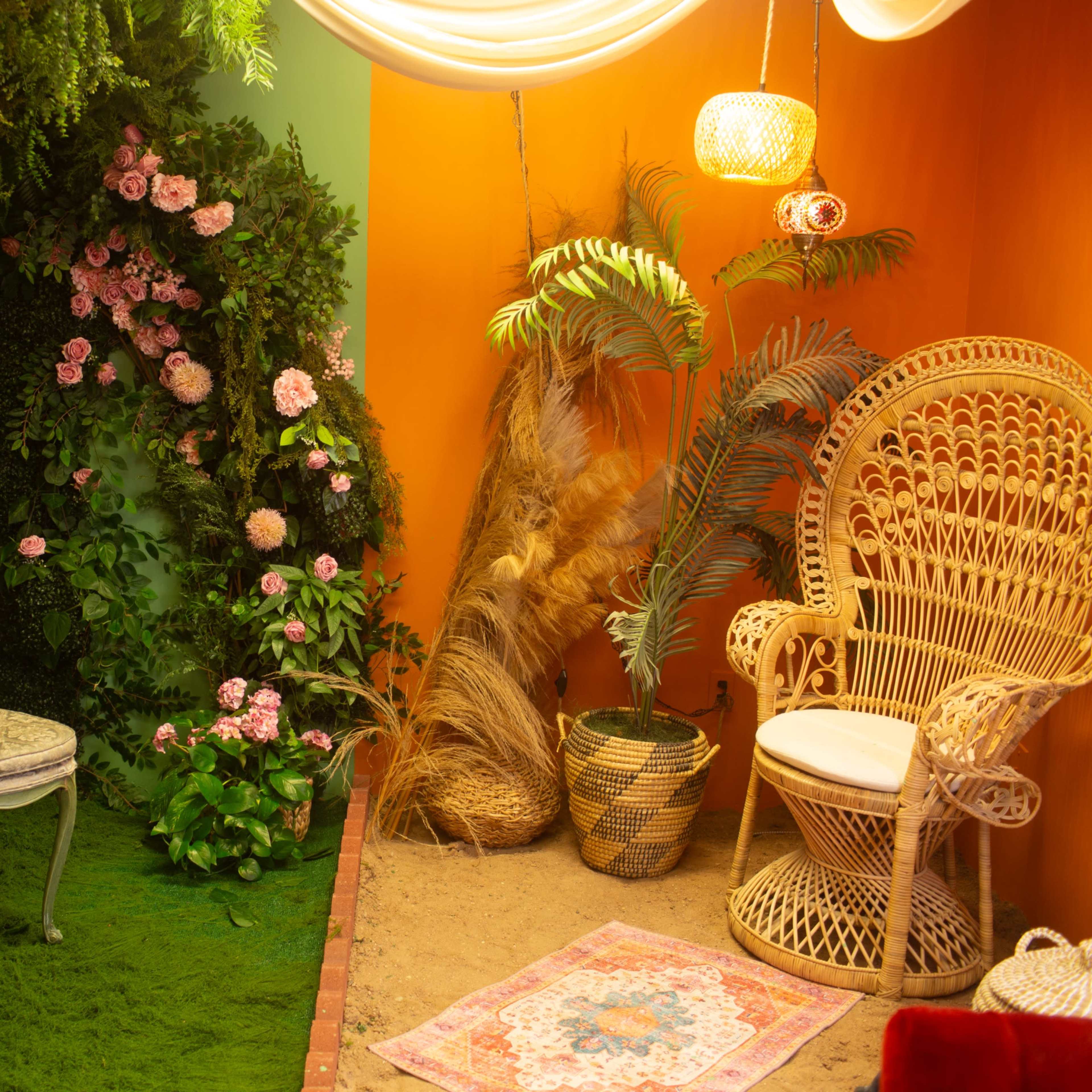 The Creative Set Company Image in Northside, Houston, TX