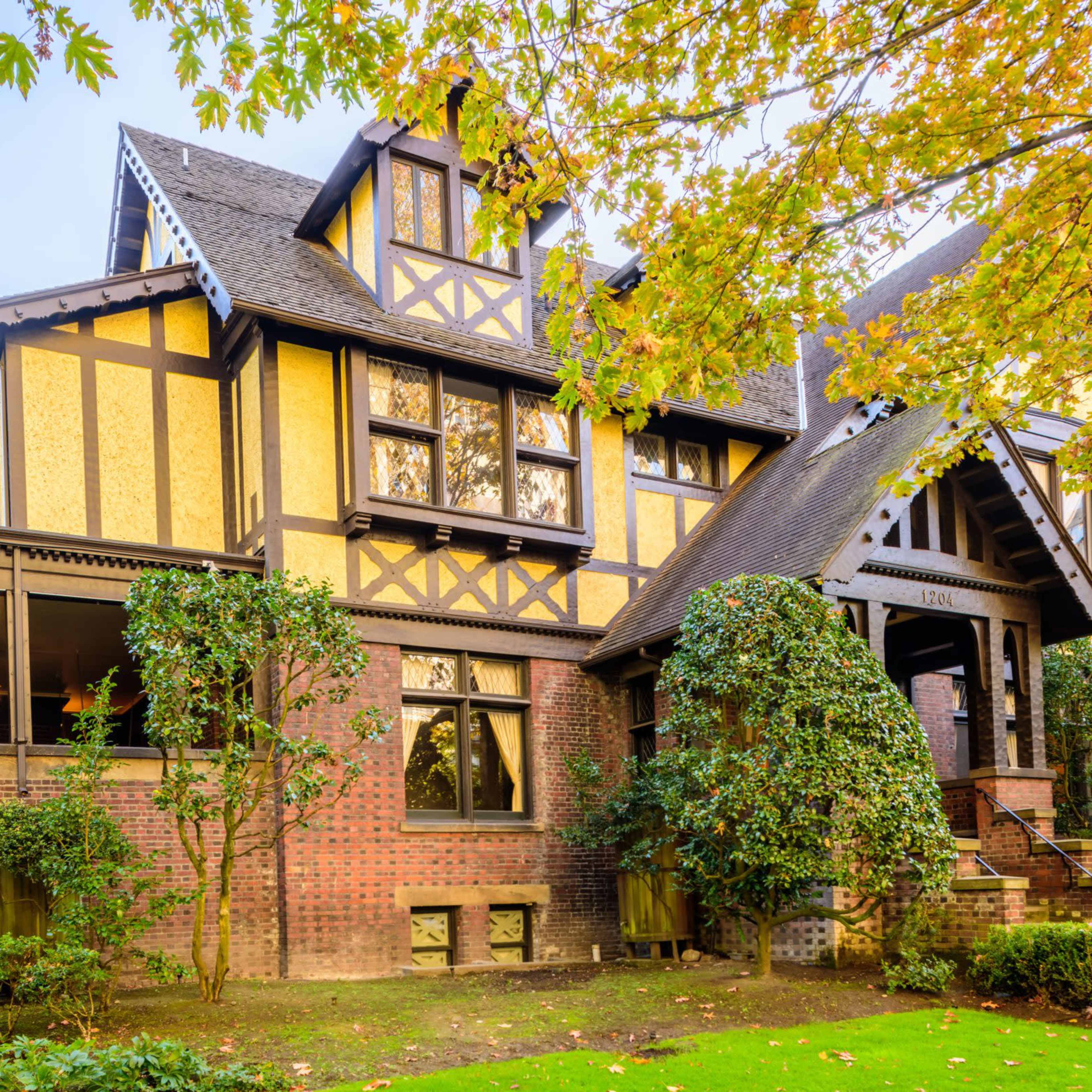 Historic Mansion + Carriage House surrounded by green space in charming First Hill neighborhood Image in Downtown Seattle, Seattle, WA