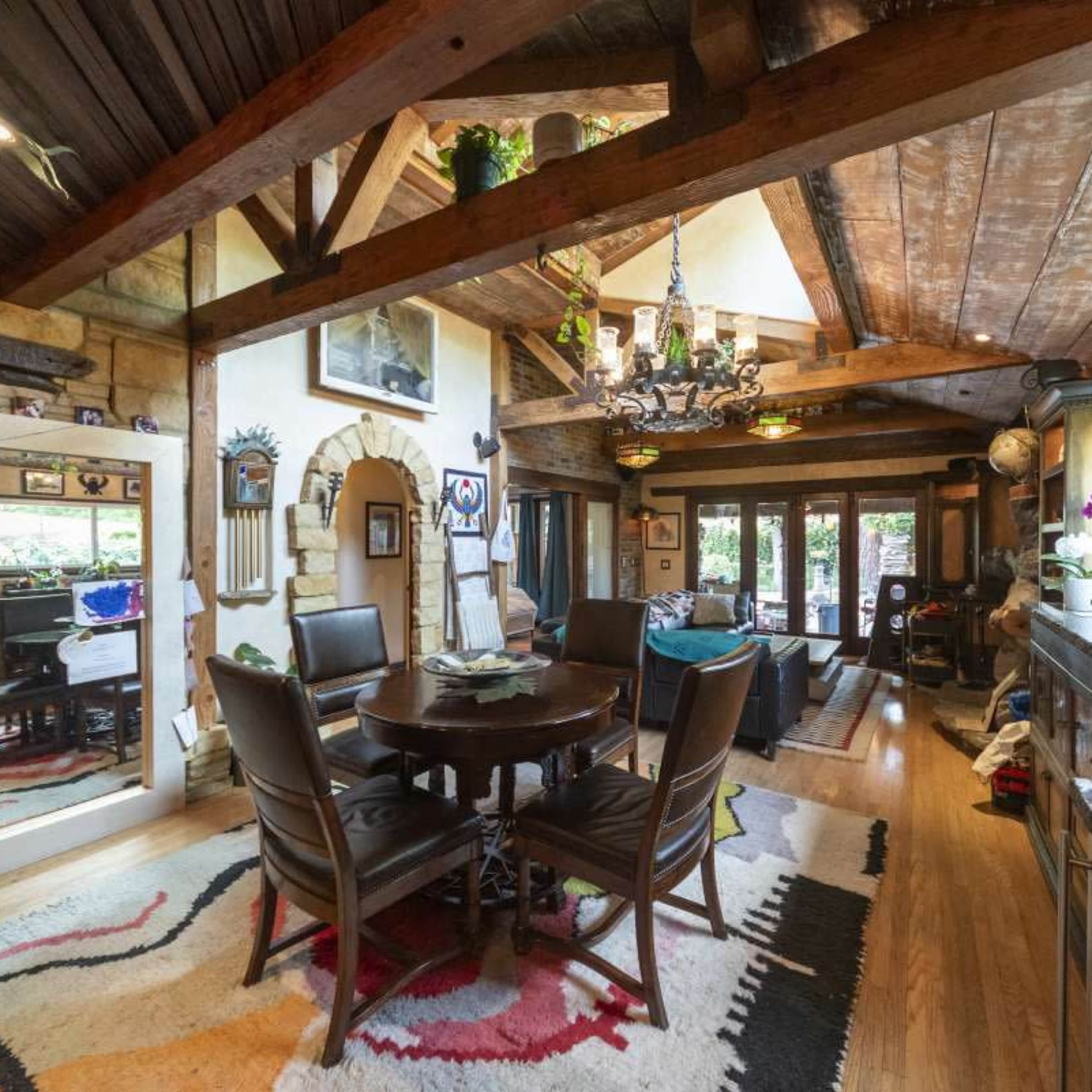 Eclectic Mediterranean Cabin Image in Woodland Hills, Los Angeles, CA