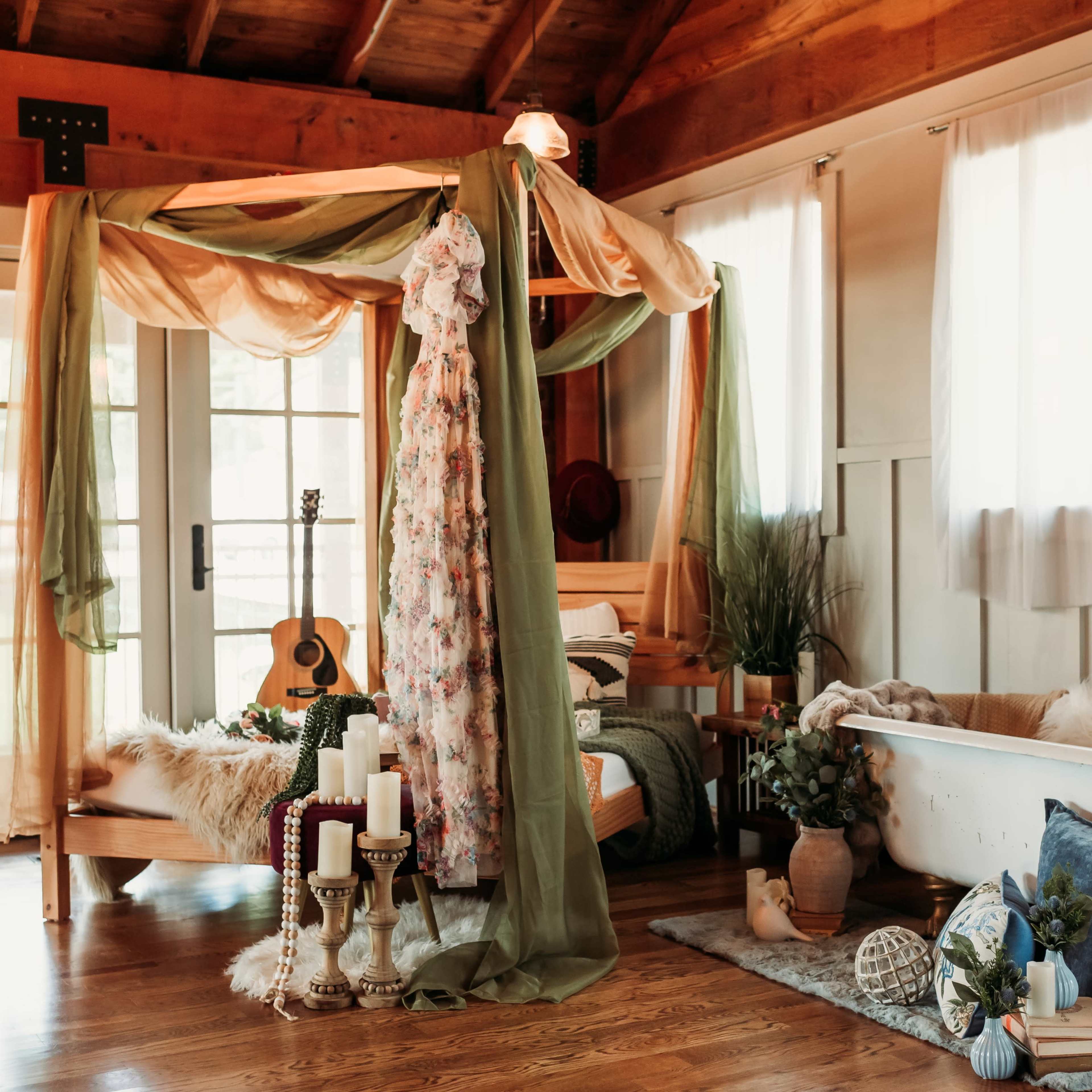 Well Designed Historic Natural Light Private Studio Image in Powder Springs, Powder Springs, GA