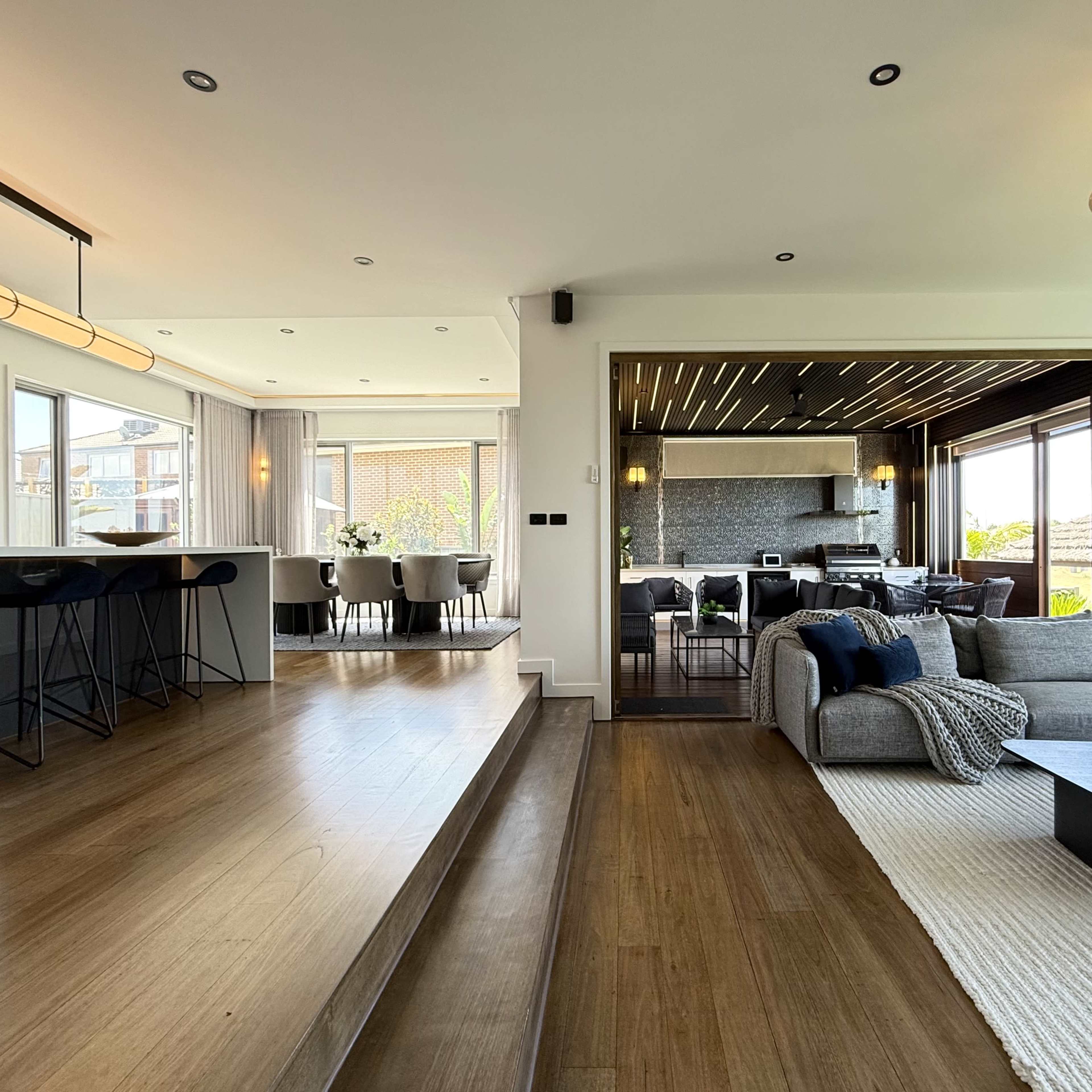Luxurious Double-Storey Home with City Views and Manicured Garden Image in Caroline Springs, Melbourne, VIC