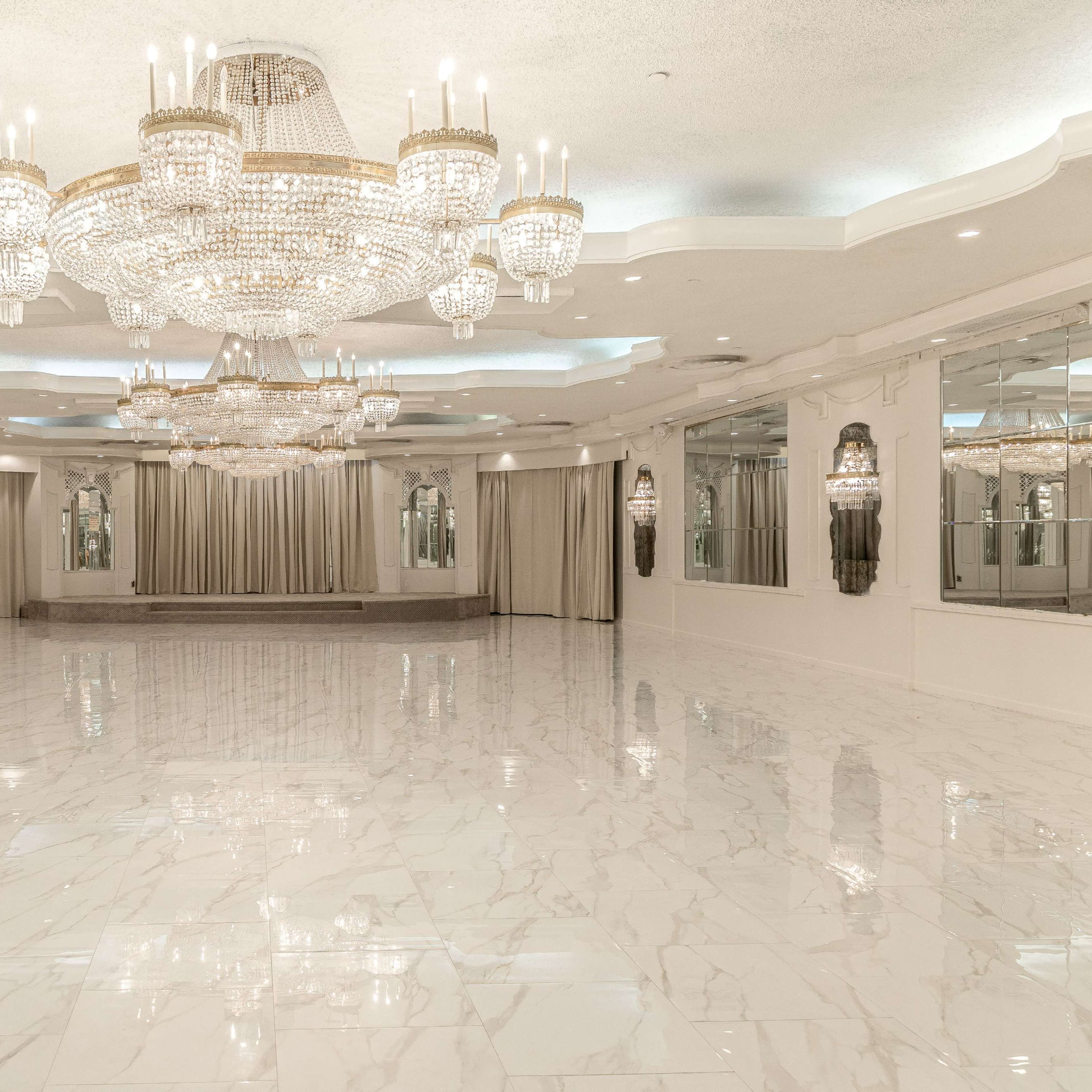 Regency Room Image in Astoria, Queens County, NY