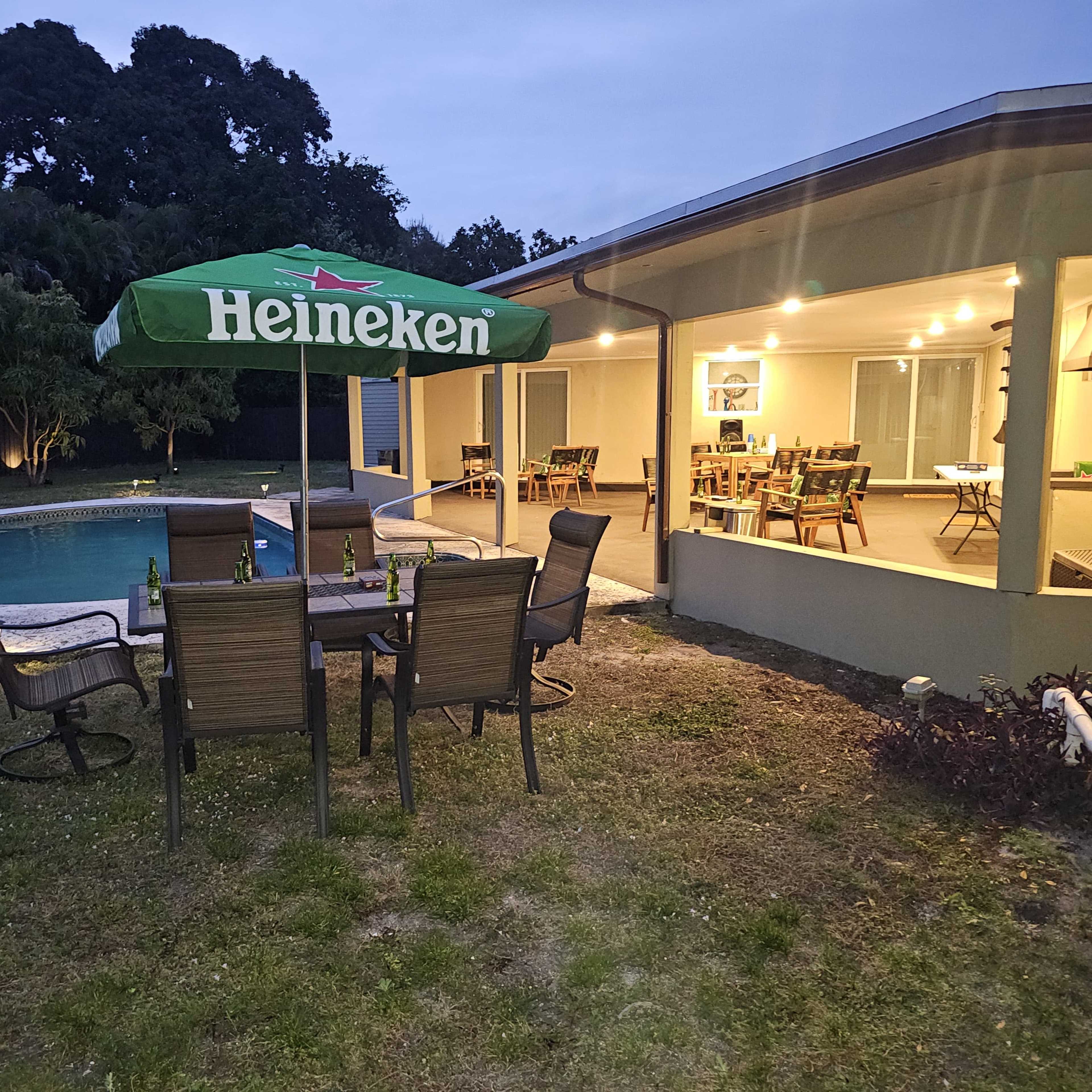 Poolside Paradise: Your Ultimate Family-Friendly Escape Image in Plantation, Plantation, FL