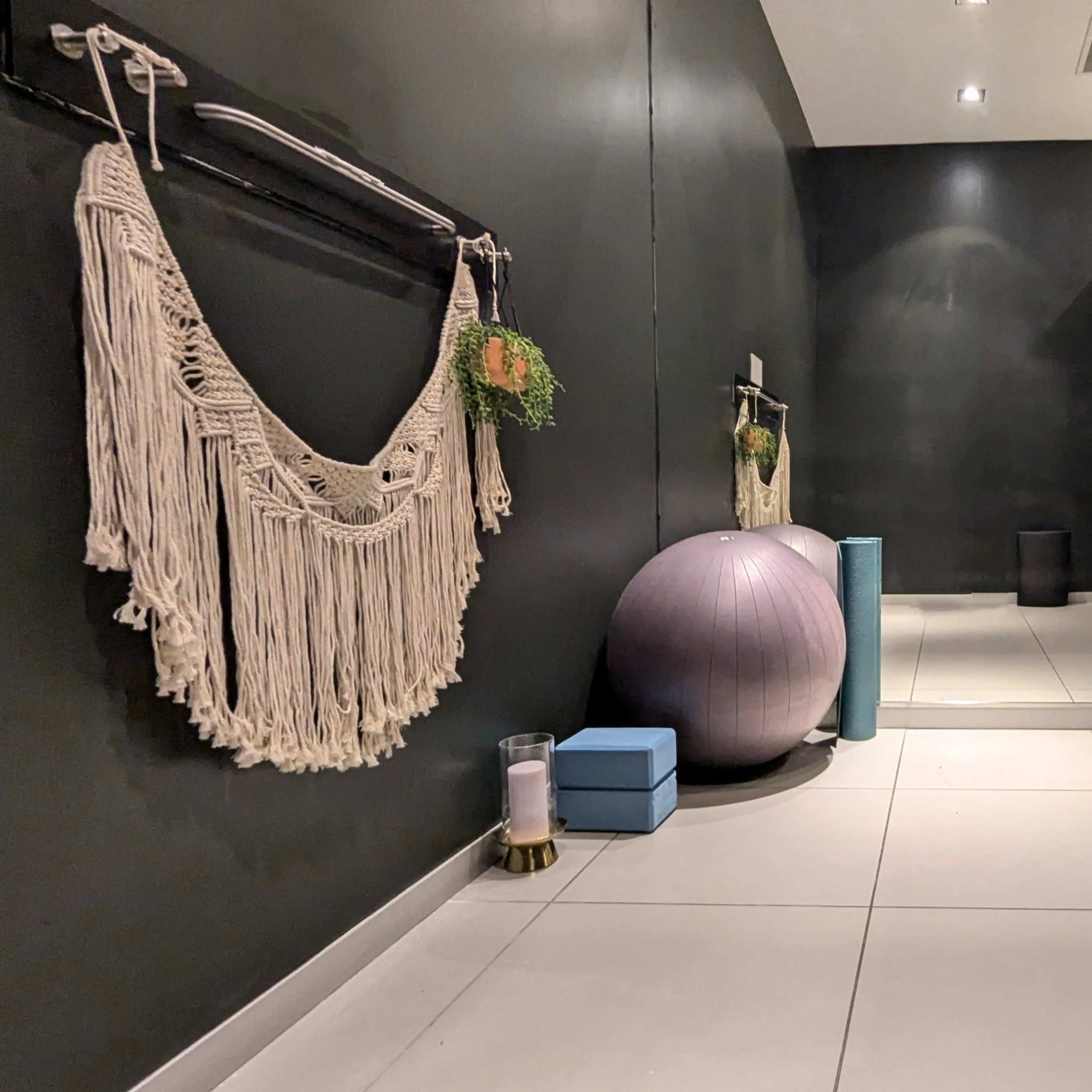 2 Person Meditation & Yoga Room Image in North Redondo, Redondo Beach, CA