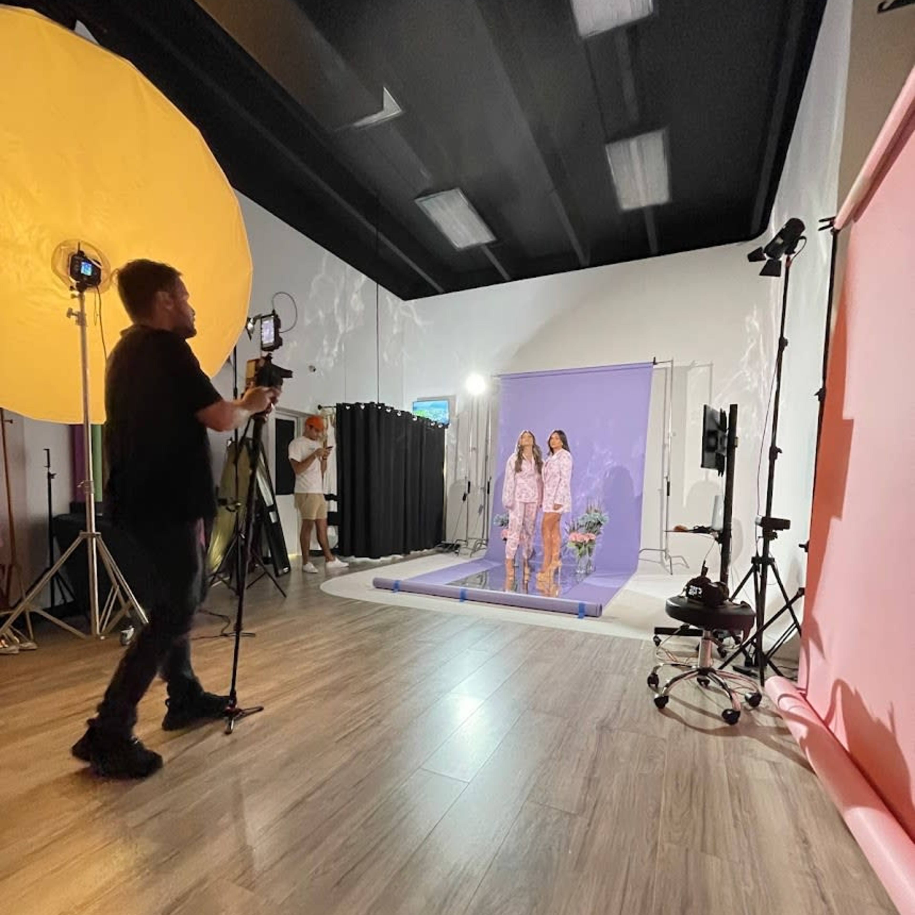 Cozy and Comfortable Studio Space Image in Pompano Beach, Pompano Beach, FL