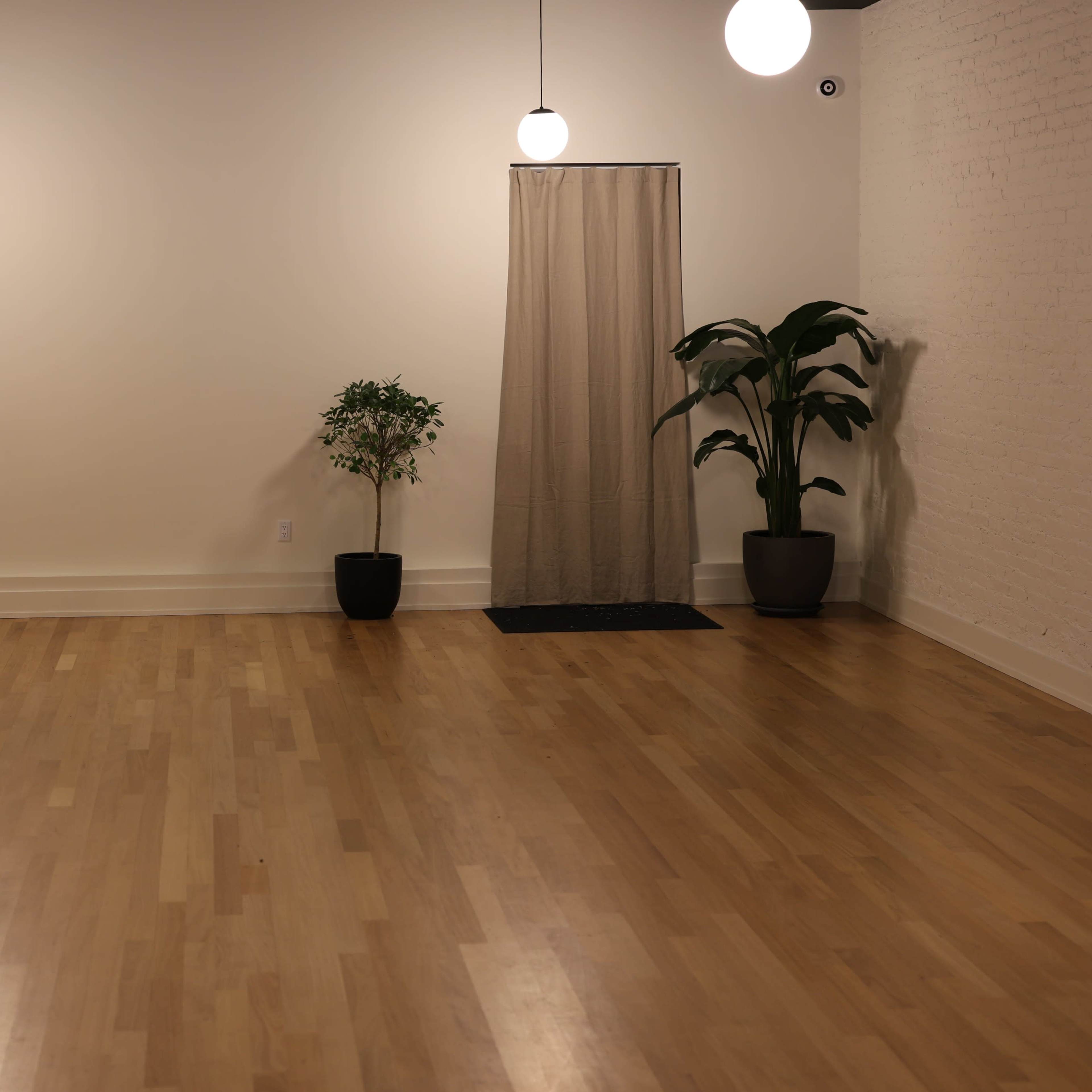 Spacious open light filled space Image in Upper Manhattan, New York, NY