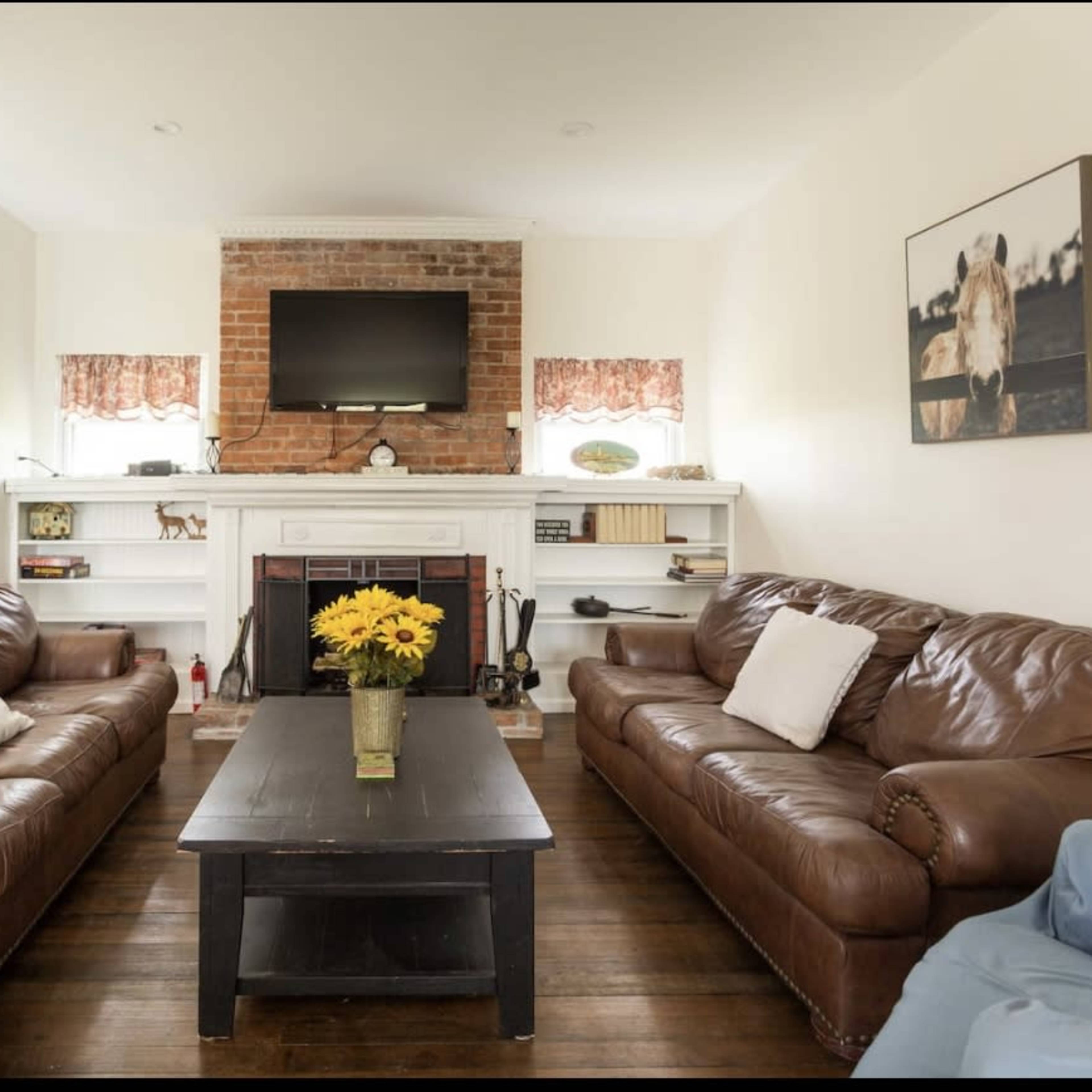 Modern Farmhouse Long Island Wine Country Image in Riverhead, Calverton, NY