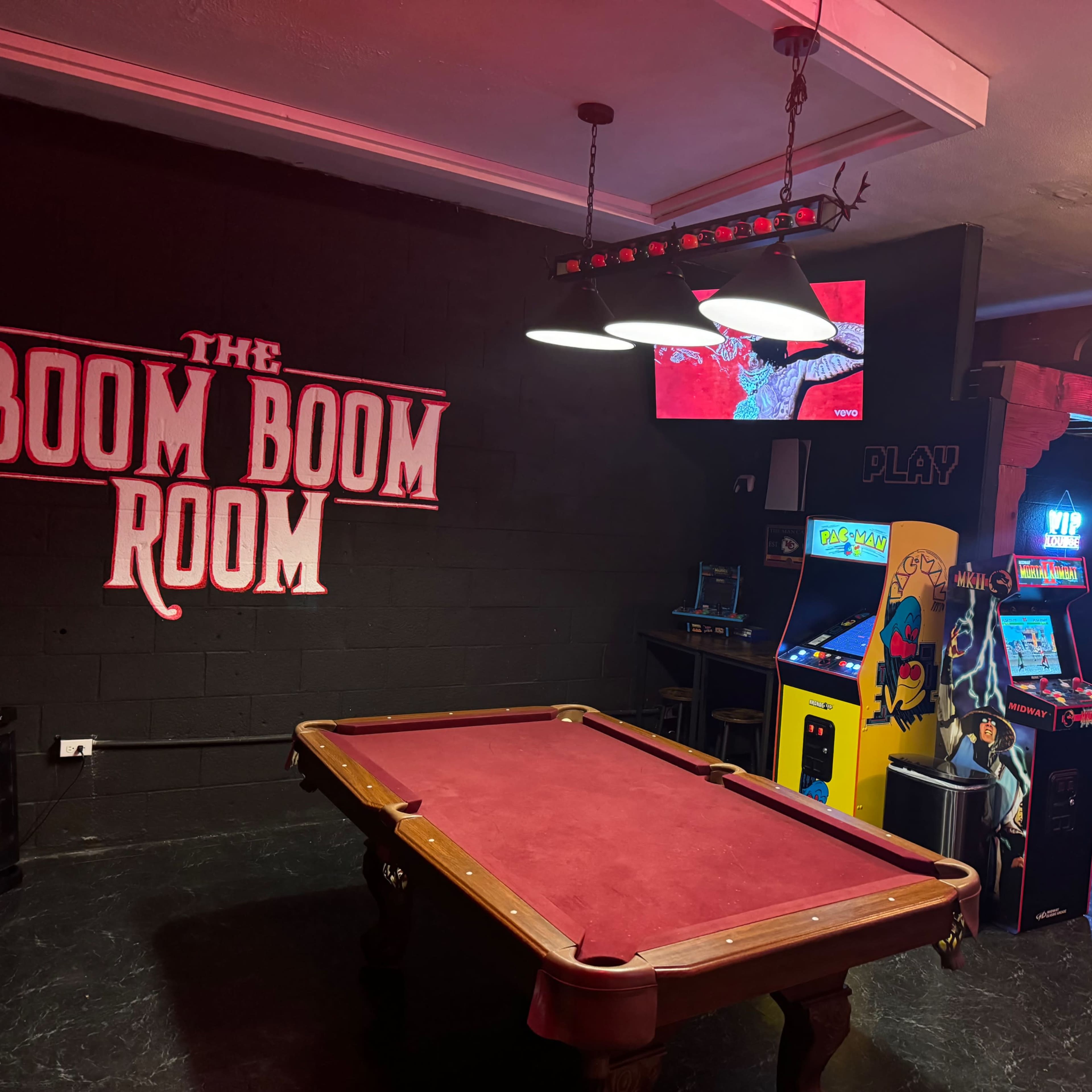 Game Room in Raytown Image in Brooking Township, Raytown, MO