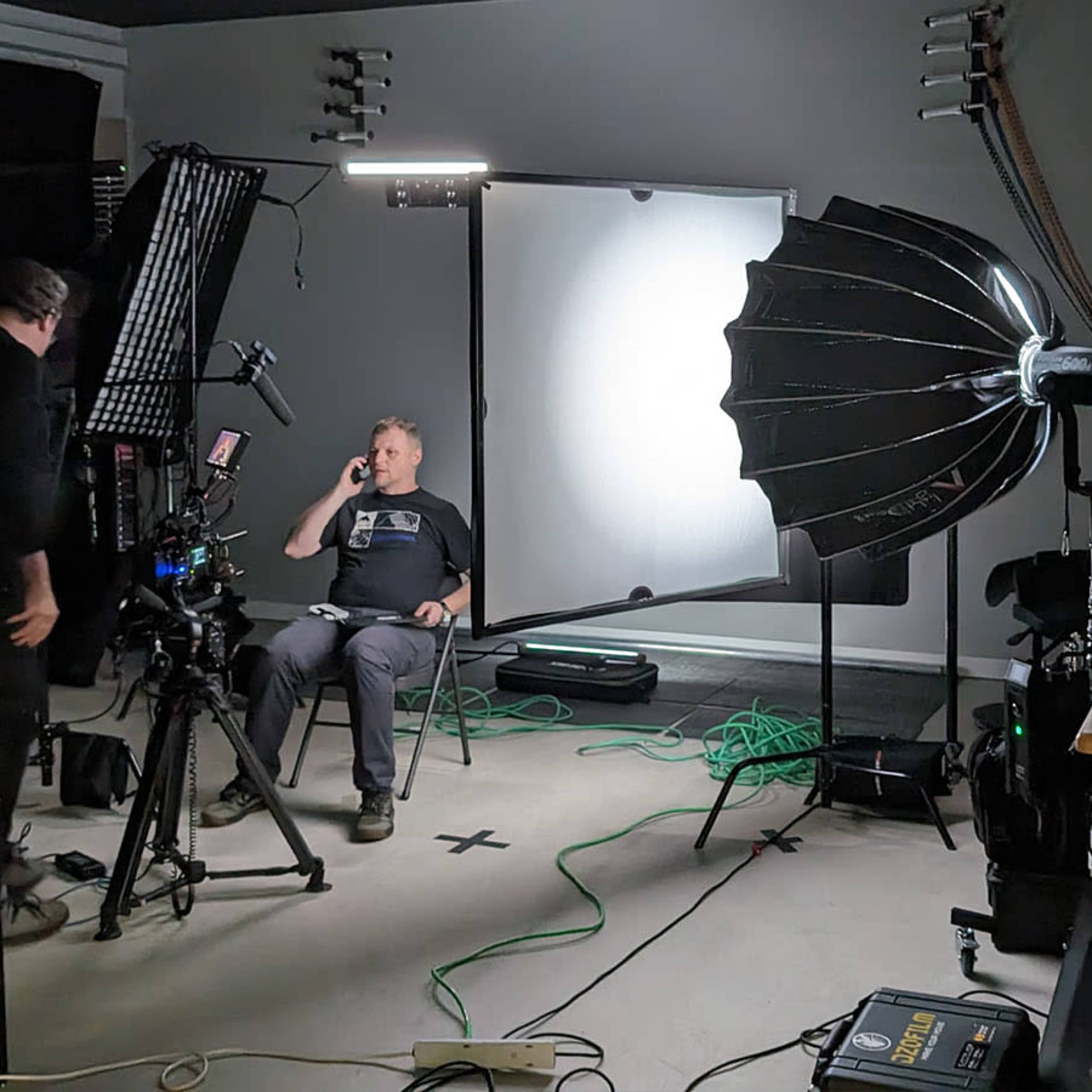 Livestream, Photography and Creative Studio Space (Piaggio Room) Image in Crossroads, Bellevue, WA