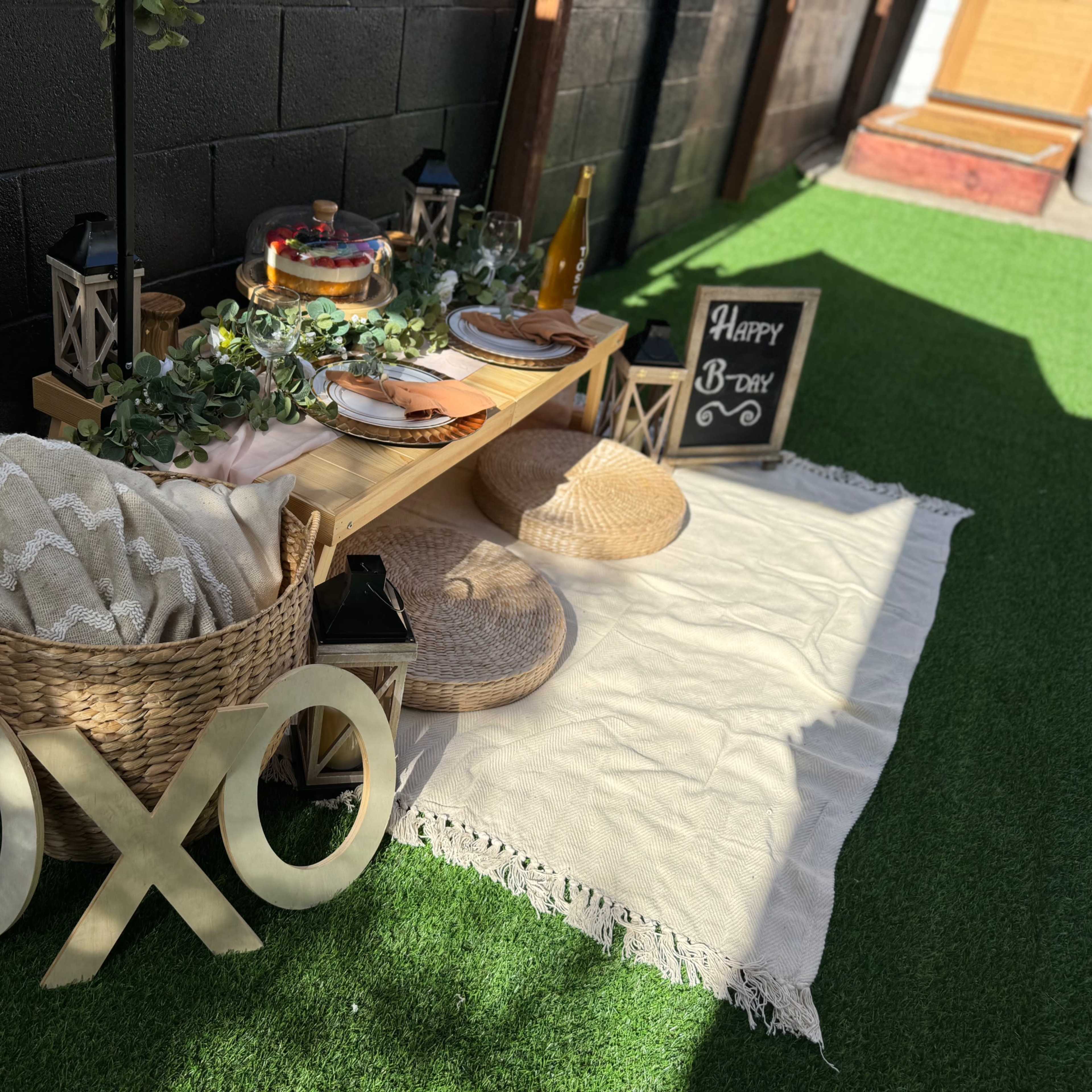 Eden for Two…Great for date night, proposals, anniversaries and photography shoots Image in Buena Park, Buena Park, CA