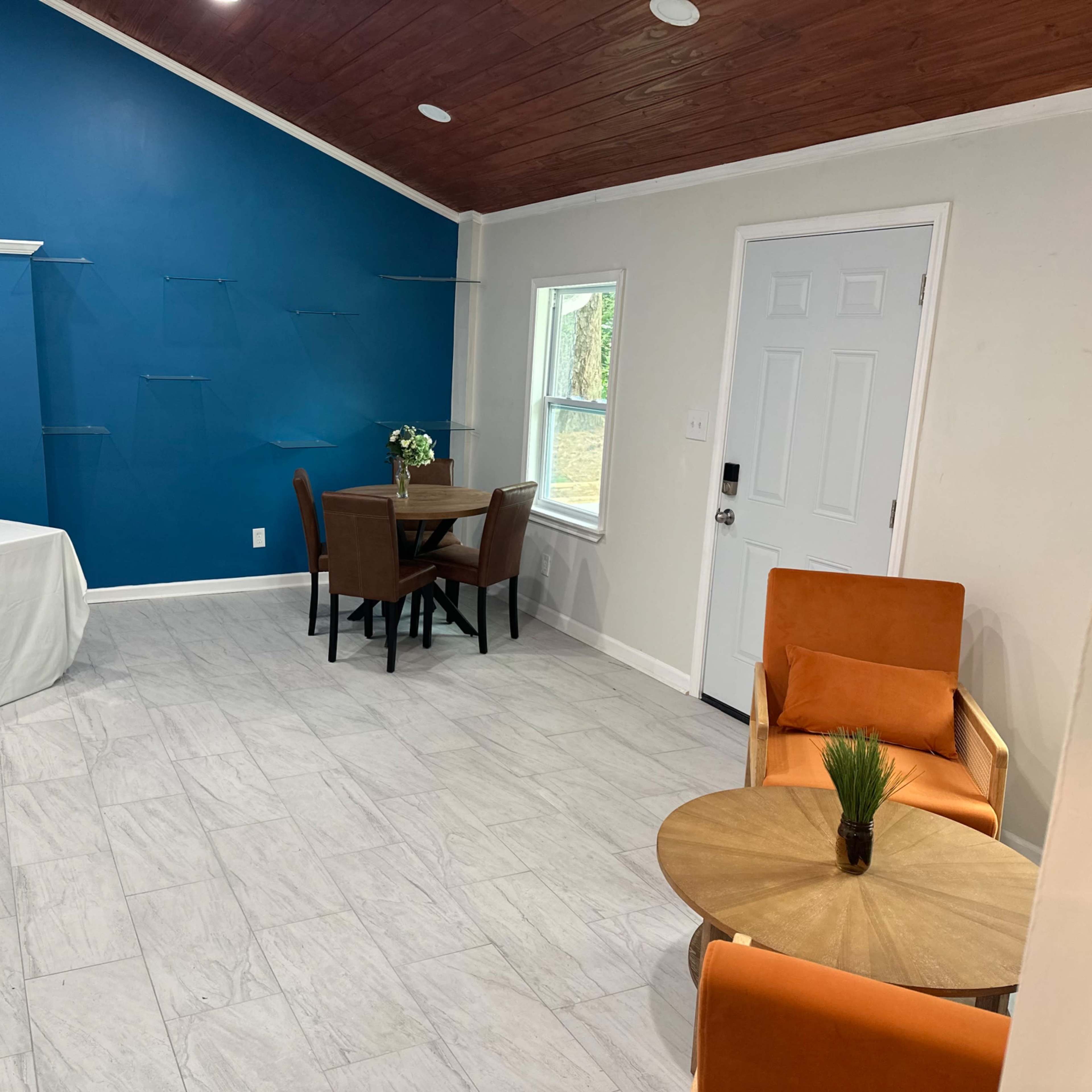 Unique event/coworking space Image in Northlake, Tucker, GA