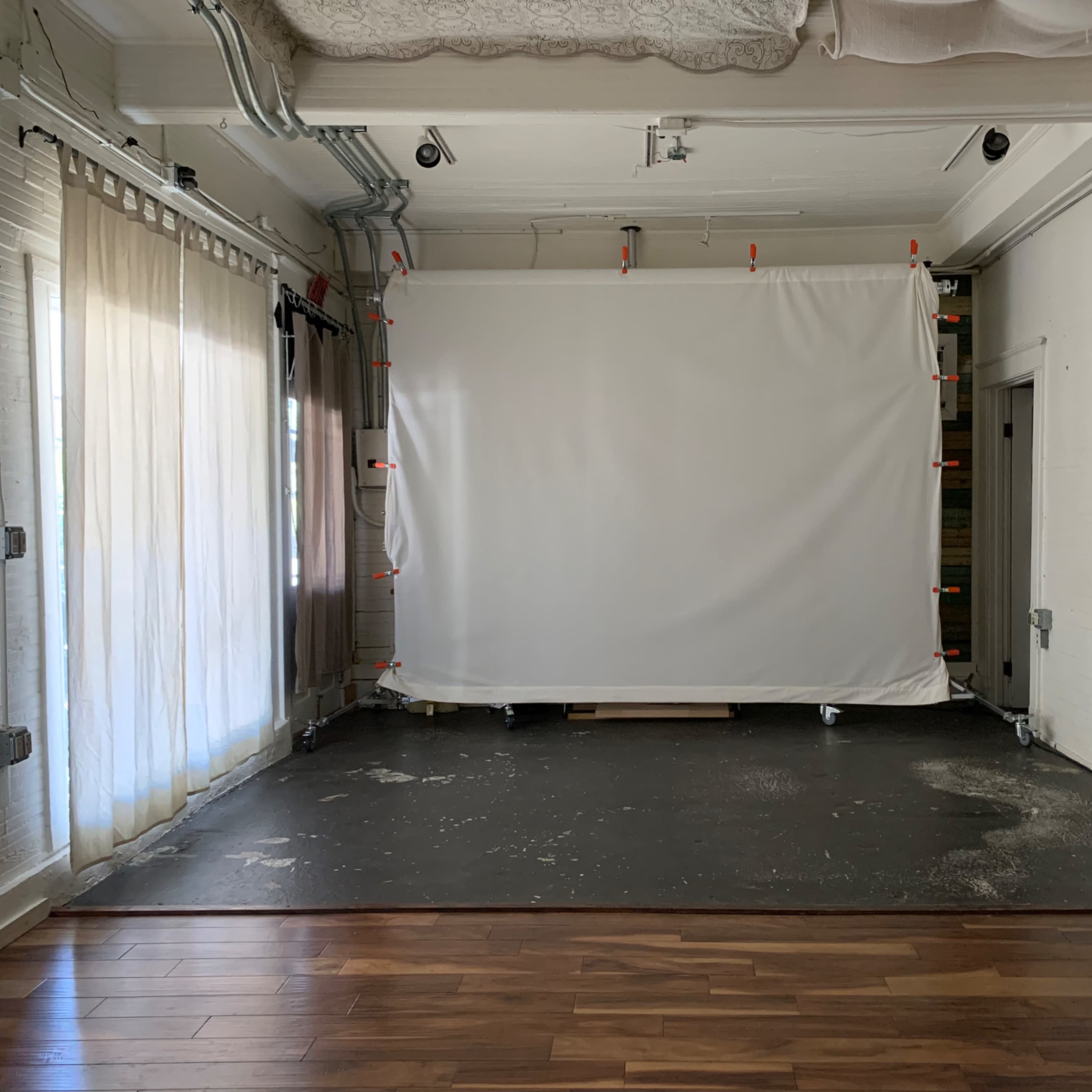 Versatile Downtown Studio Image in Bywater, New Orleans, LA