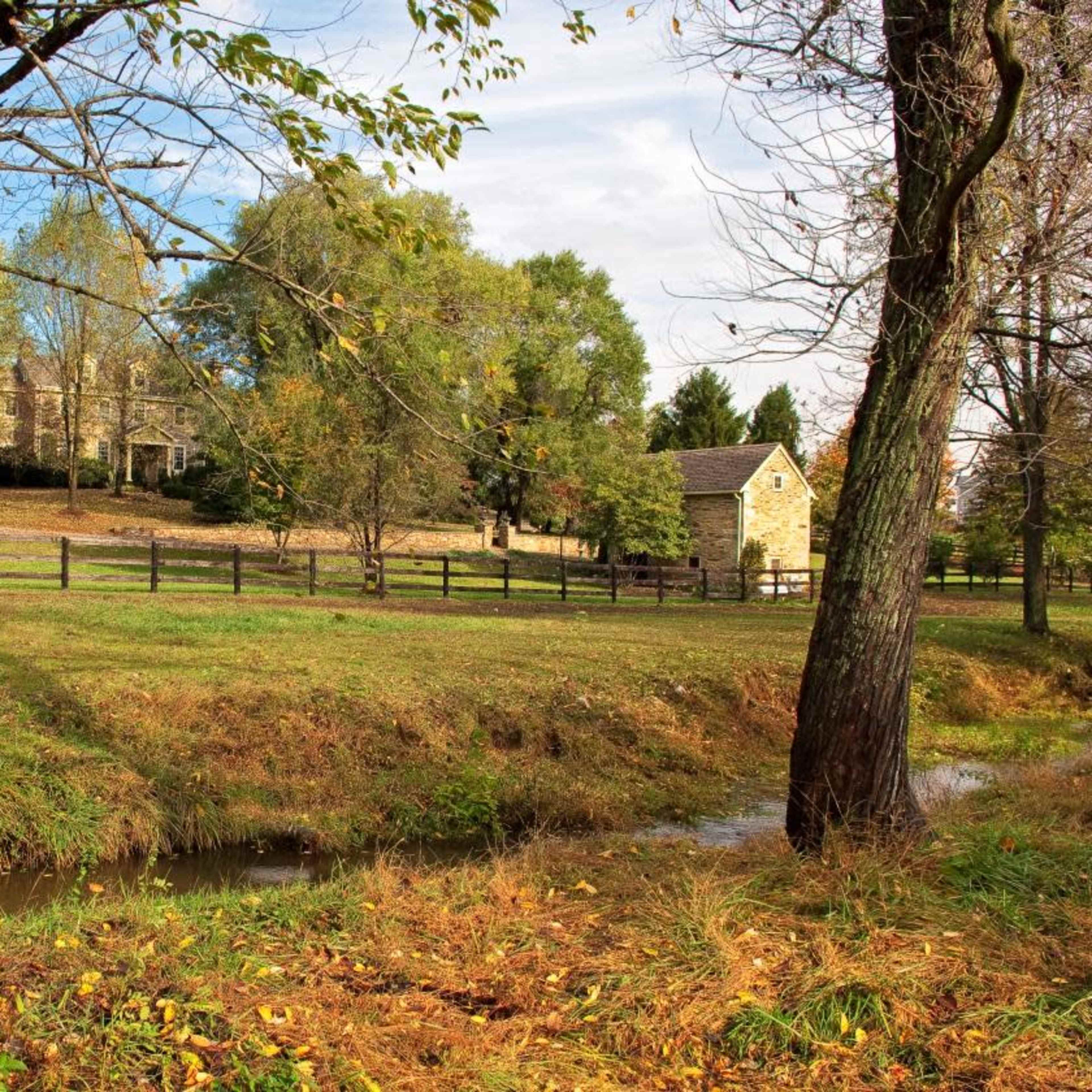 Rustic Elegance Meets Countryside Charm – A Scenic Venue for Unforgettable Celebrations Image in , Purcellville, VA