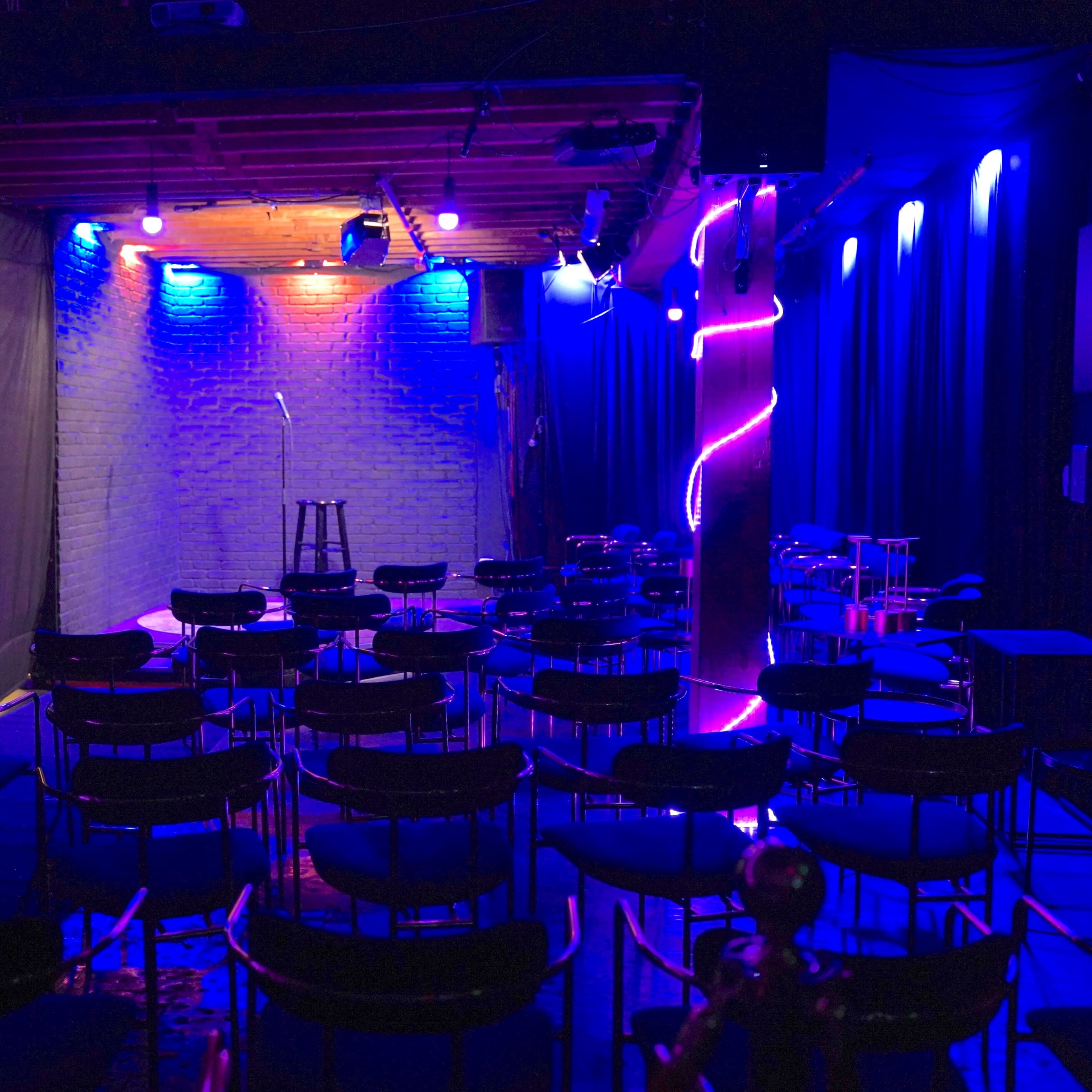 The Zebra Room Image in Central LA, Los Angeles, CA
