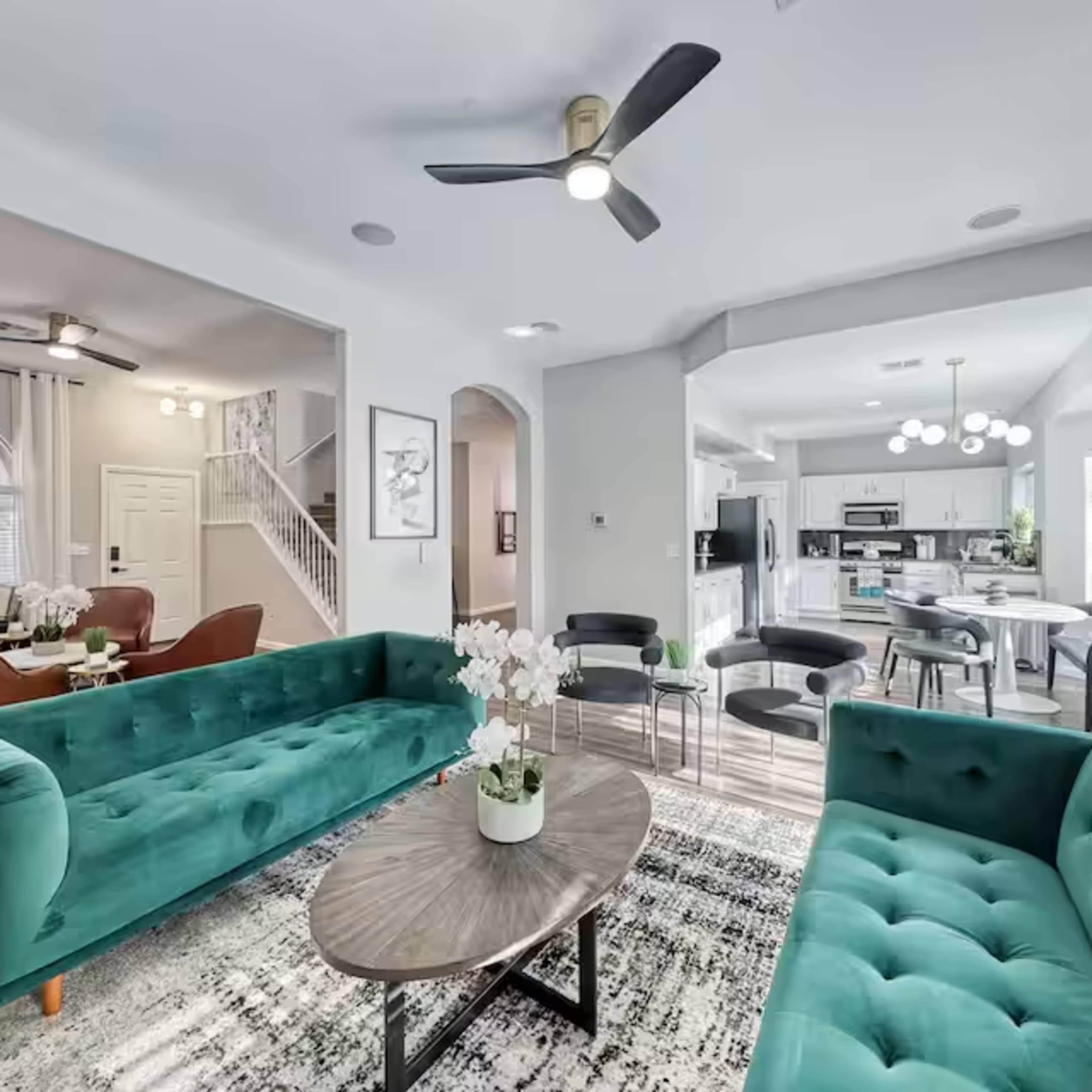 Designer Green Valley Home – Perfect for Meetings, Events, Shoots & Retreats Image in Henderson, Henderson, NV