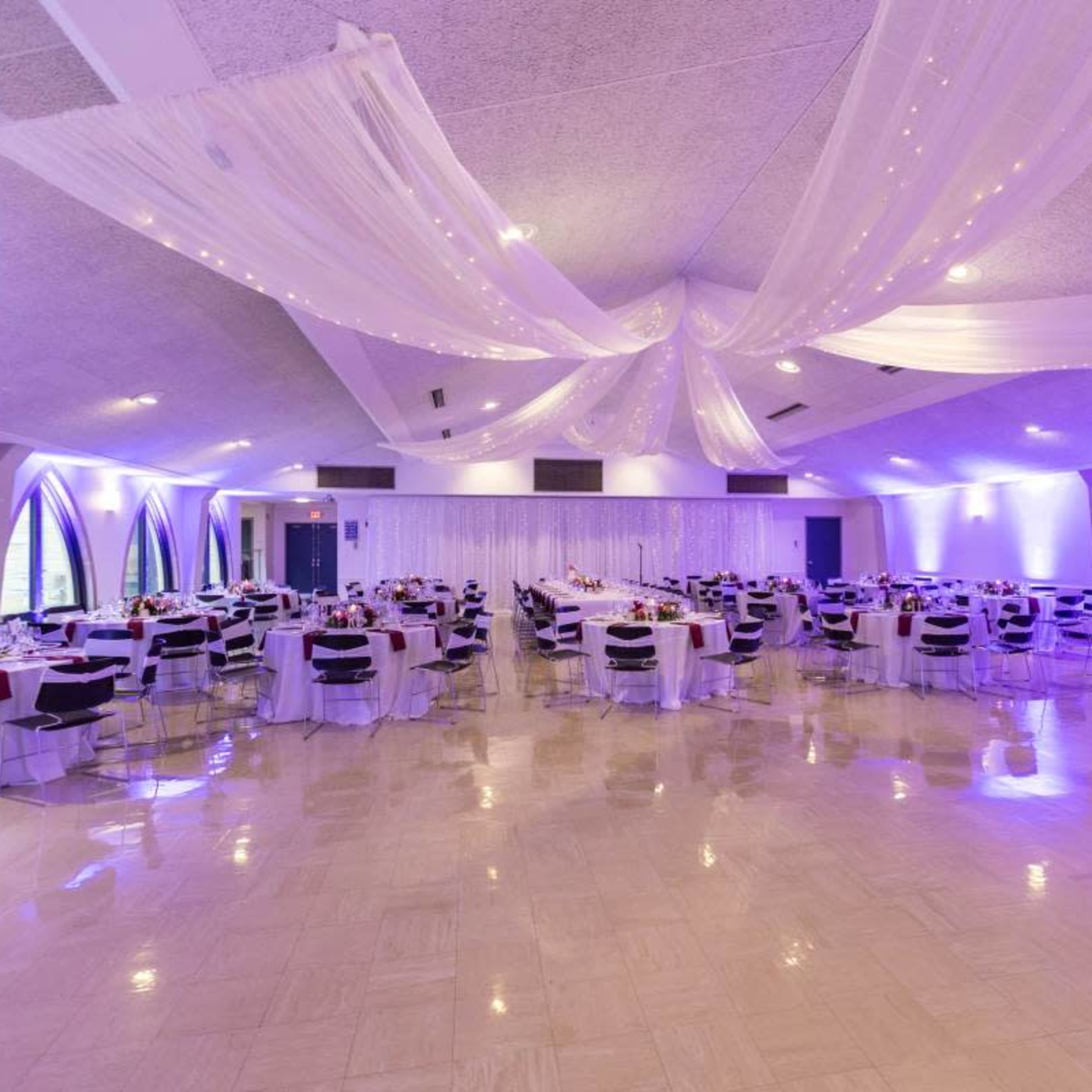 Suburban customizable event space Image in Maine Township, Park Ridge, IL