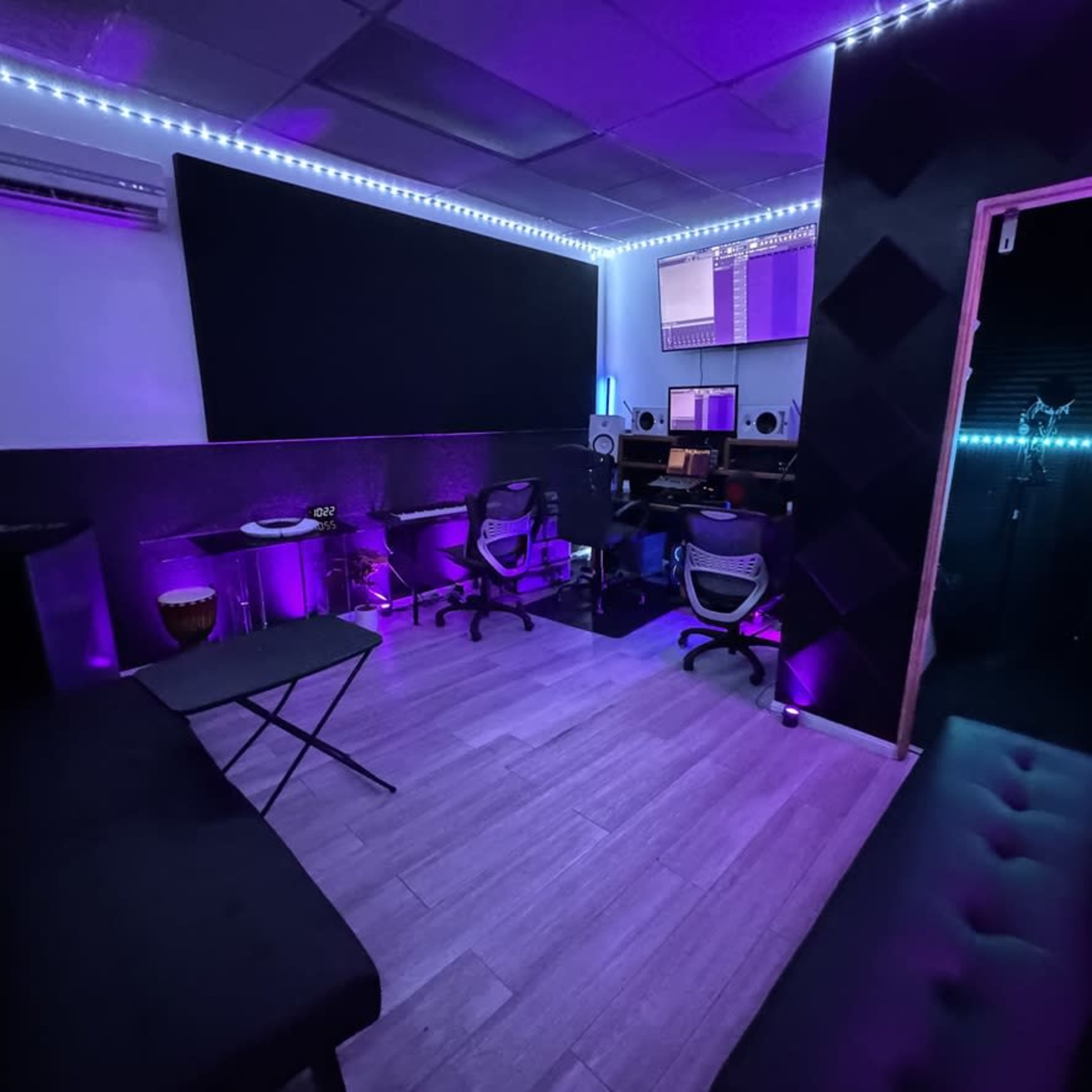 Vibrant Visionary Space: LED Studio Experience Image in North Hollywood, Los Angeles, CA