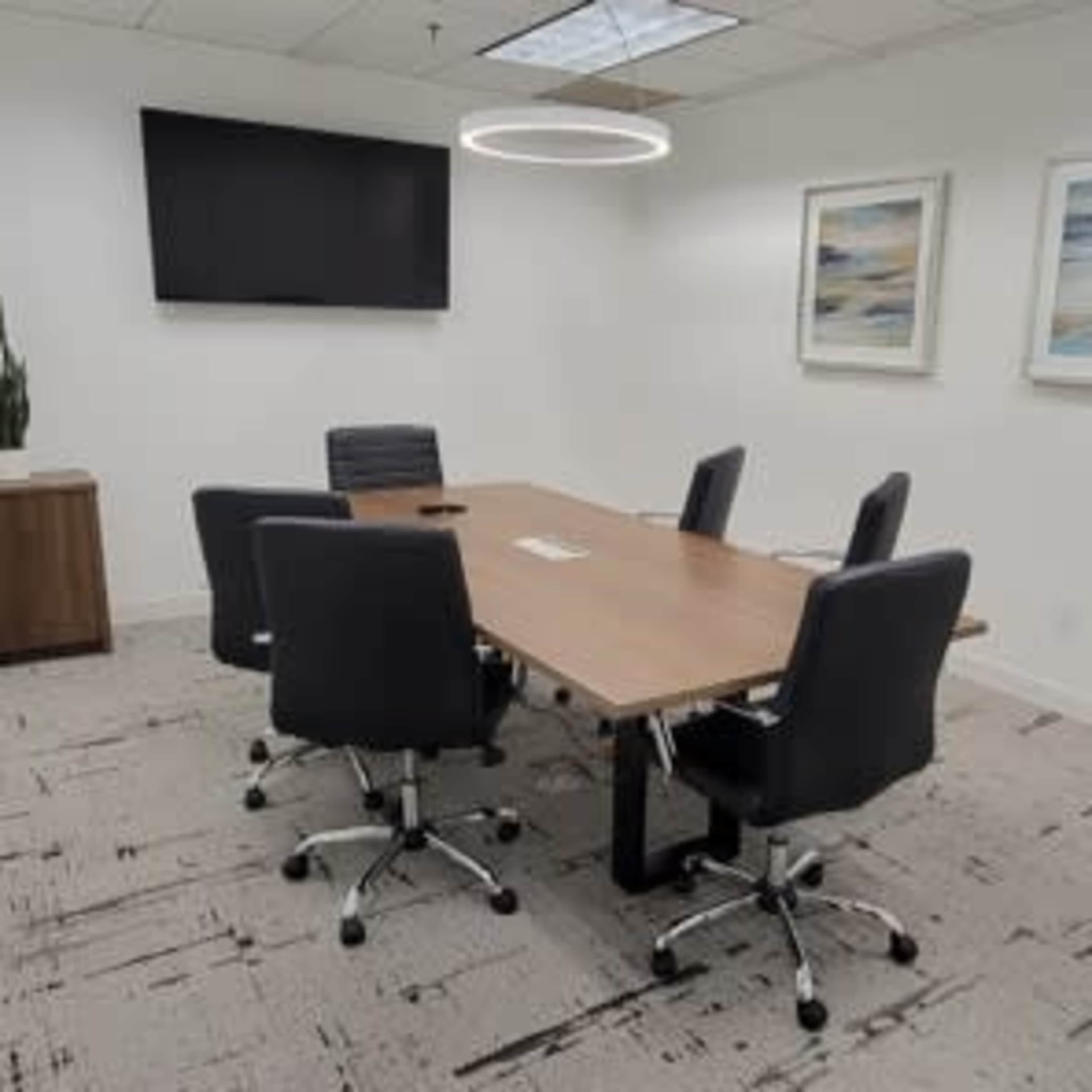 6 Person Professional Meeting Room in Culver City Image in Fox Hills, Culver City, CA