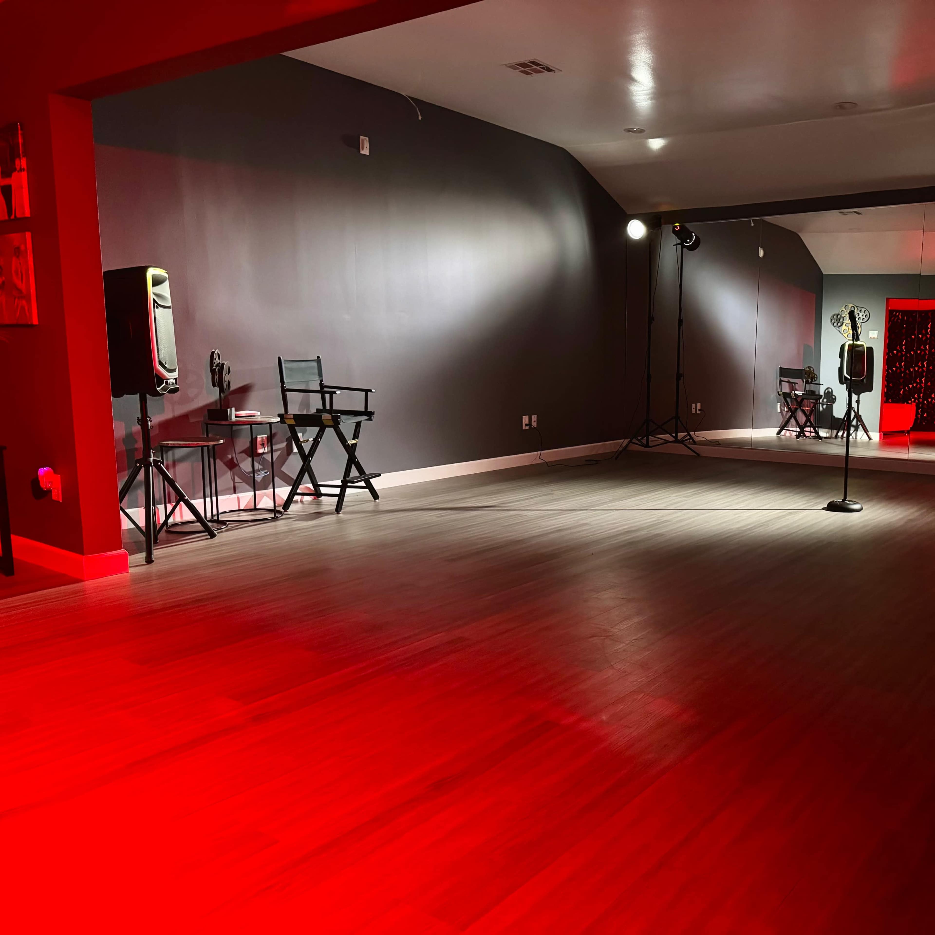 600 Sq Ft. Dance, Photography, Production and Event Space Image in Burbank, Burbank, CA