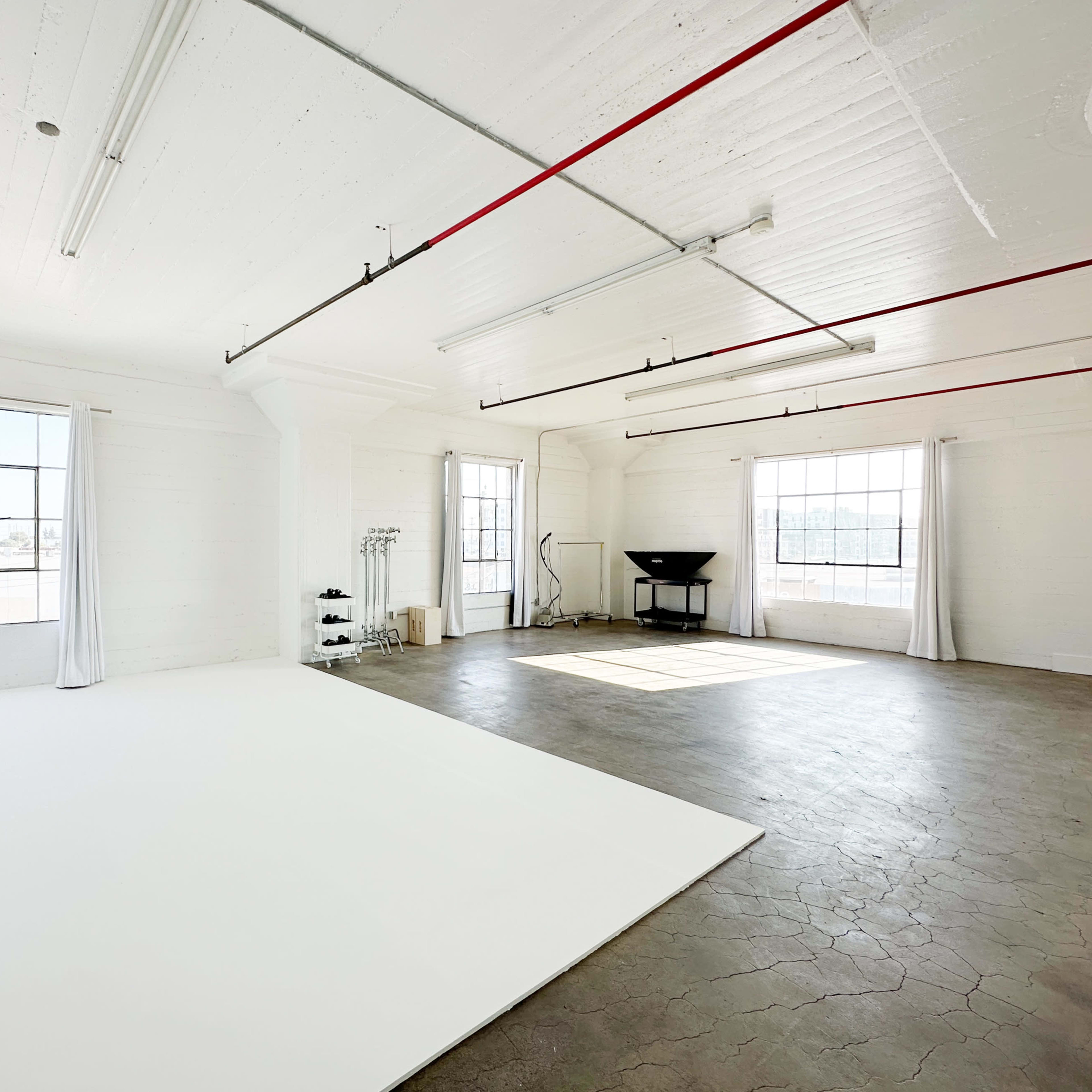 Light studio near me 2025