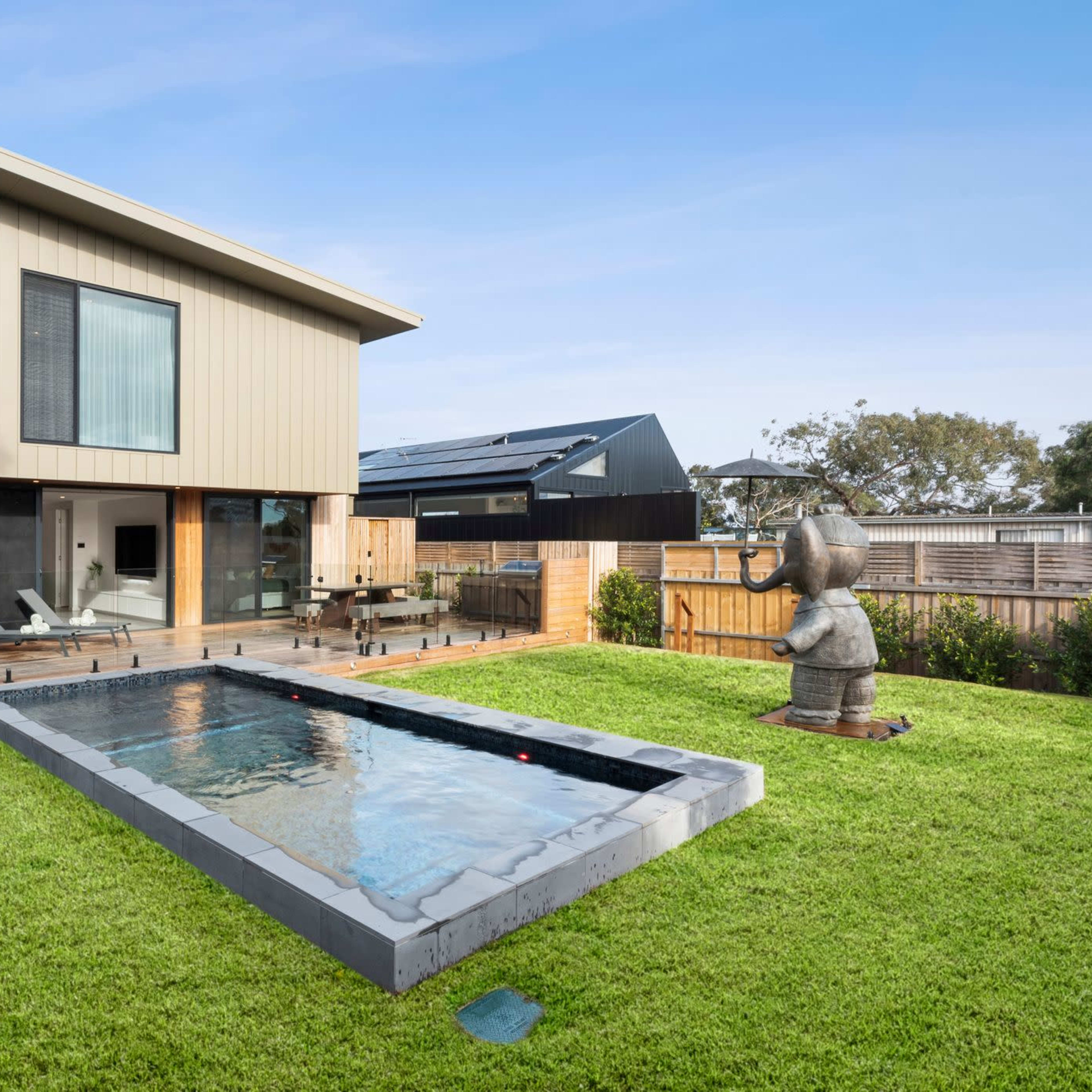 10 Best Garages for Rent Near Me | Peerspace