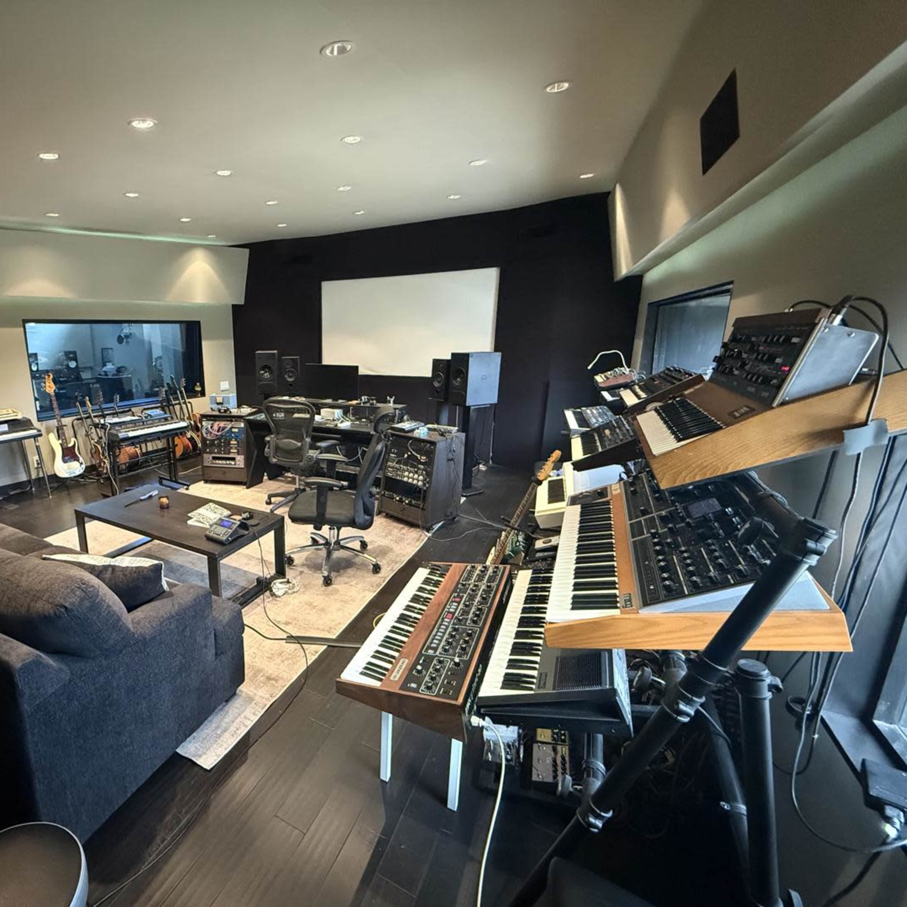SameSame Studios Encino Image in Encino, Los Angeles, CA