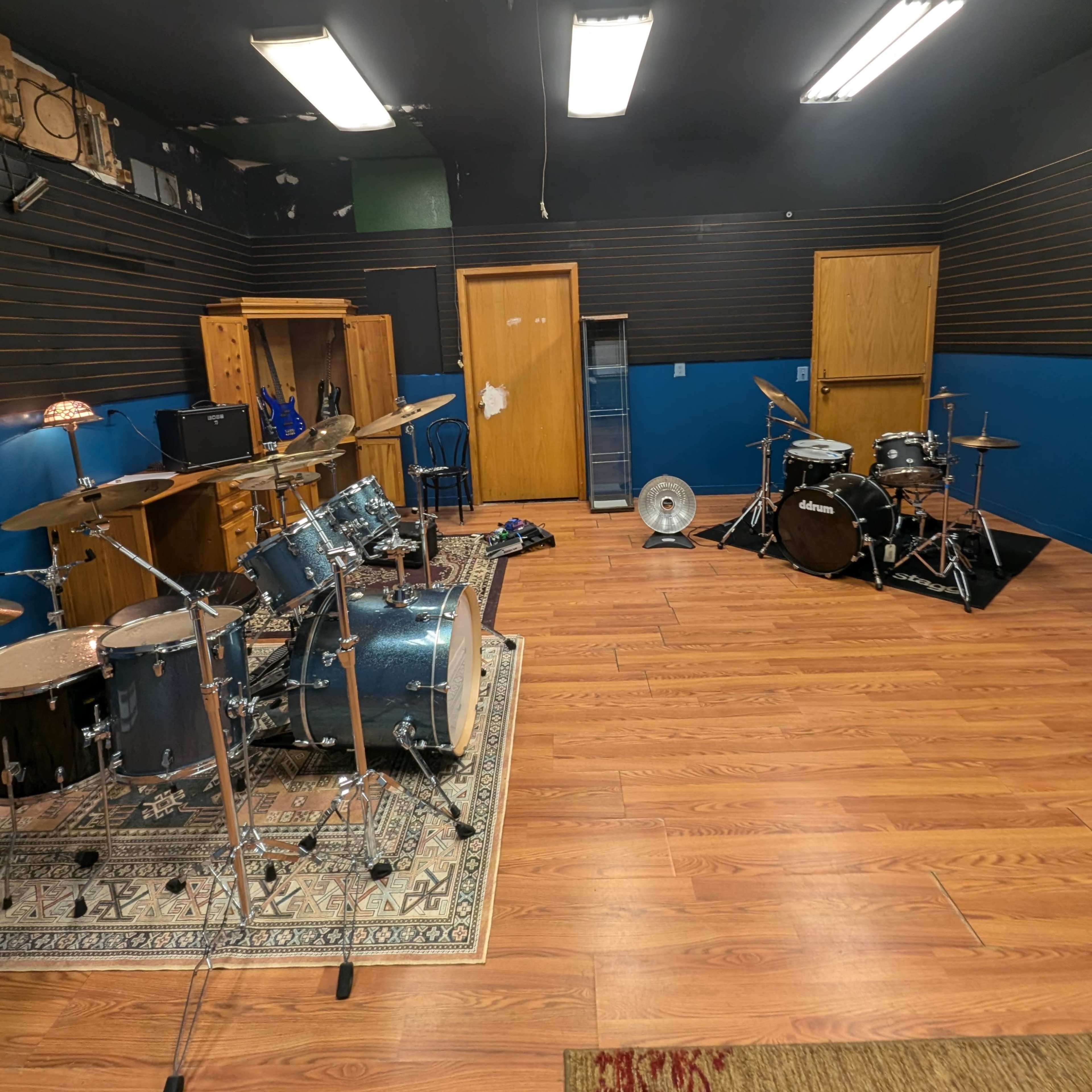 Fountain District Music Class or Rehearsal Space Image in Cornwall Park, Bellingham, WA