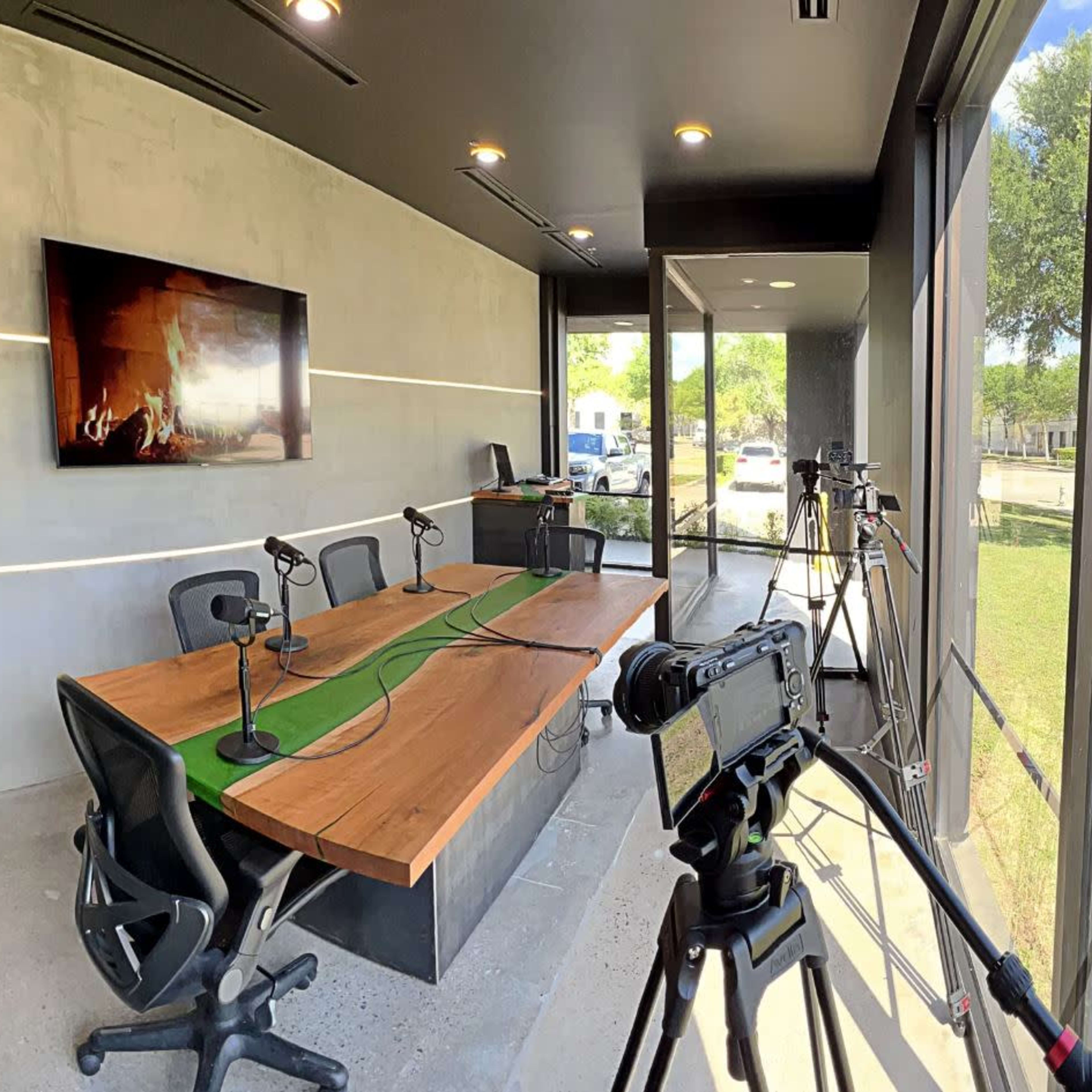 10 Best Podcast Studios In Plano, TX Peerspace