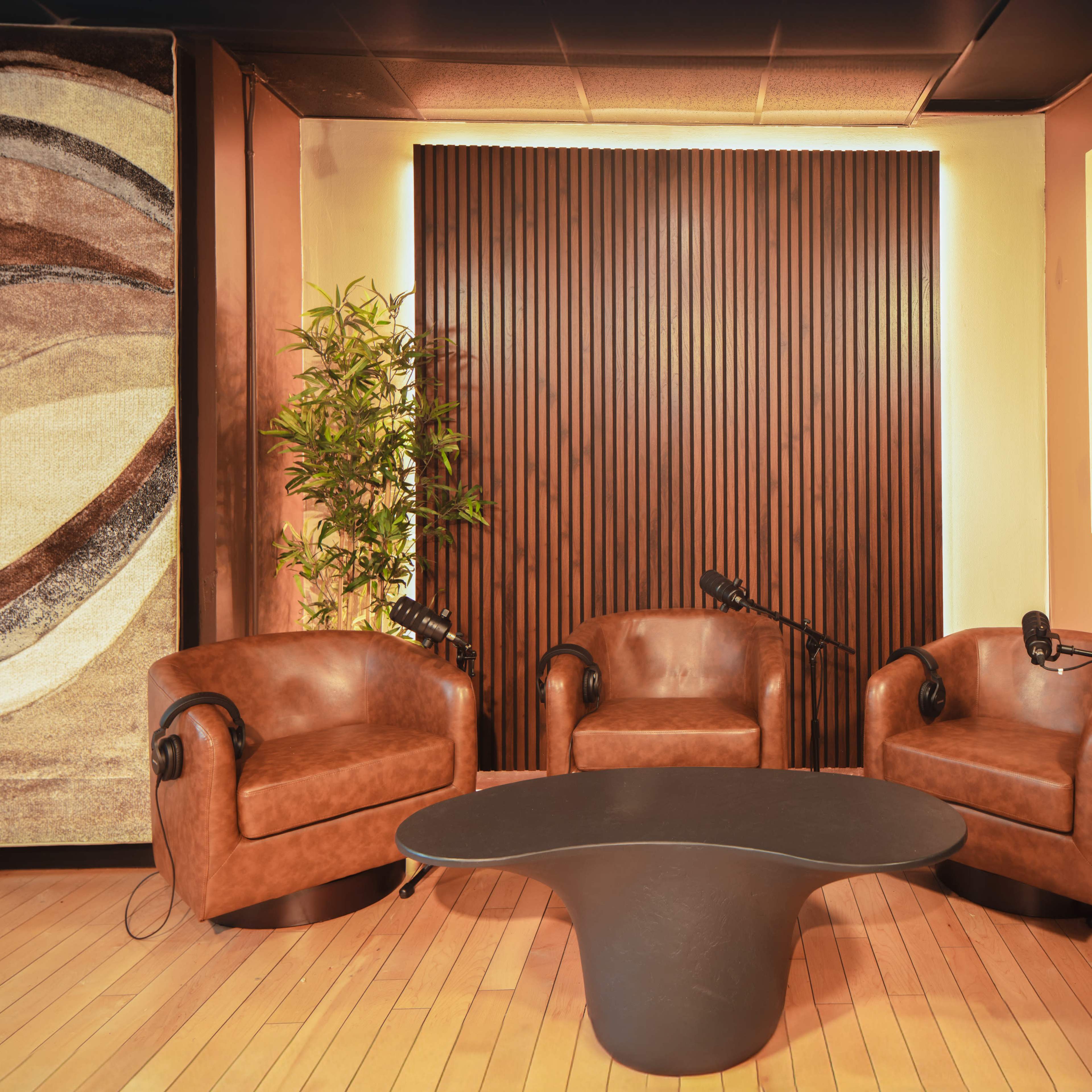 Podcast and Content Creator space at Legendary Midtown Recording Studios Image in Midtown Manhattan, New York, NY