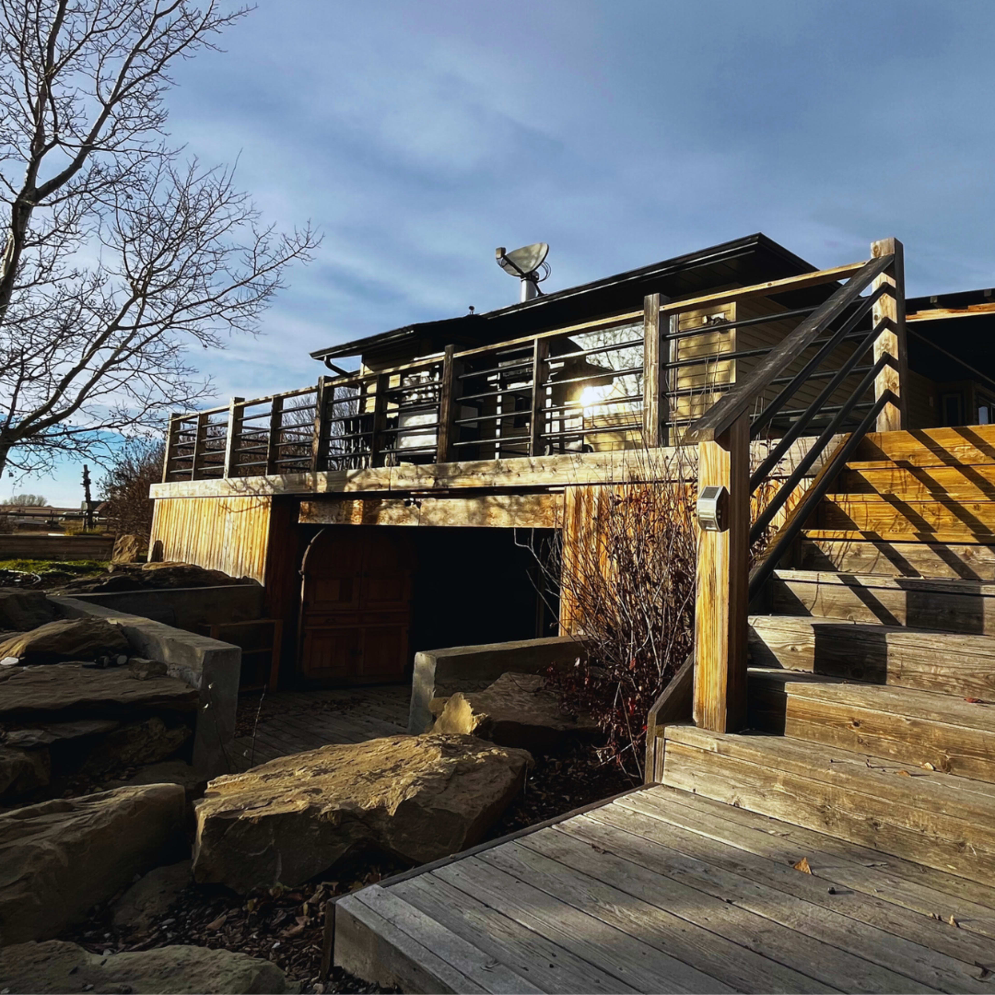 Serene prairie duplex home near Calgary for events and shoots Image in , Delacour, AB