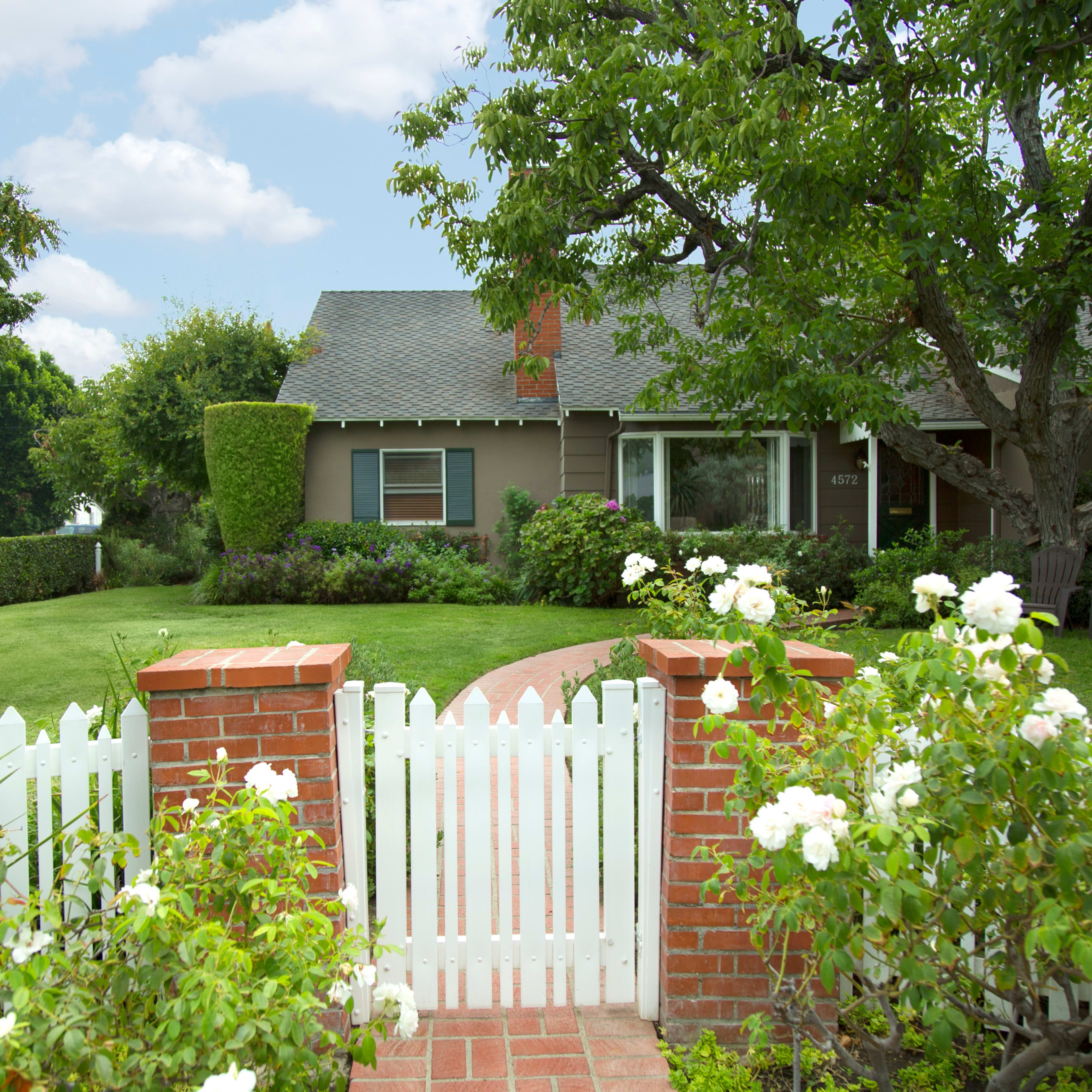 Great Family Home - Variety of Looks - Tons of Cool Shot Possibilities! Image in Sherman Oaks, Los Angeles, CA