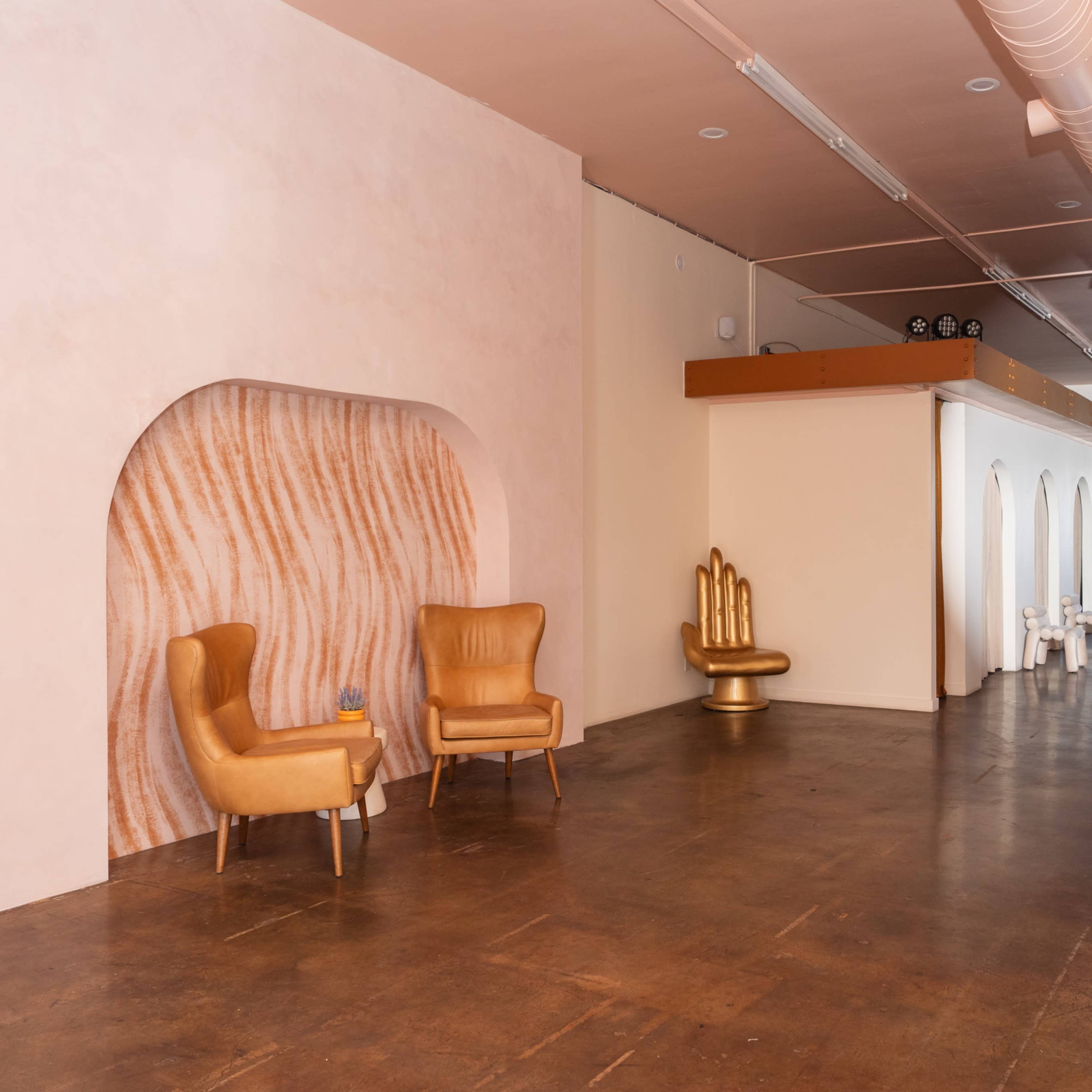 Spacious Flexible Storefront Image in Magnolia Park, Burbank, CA