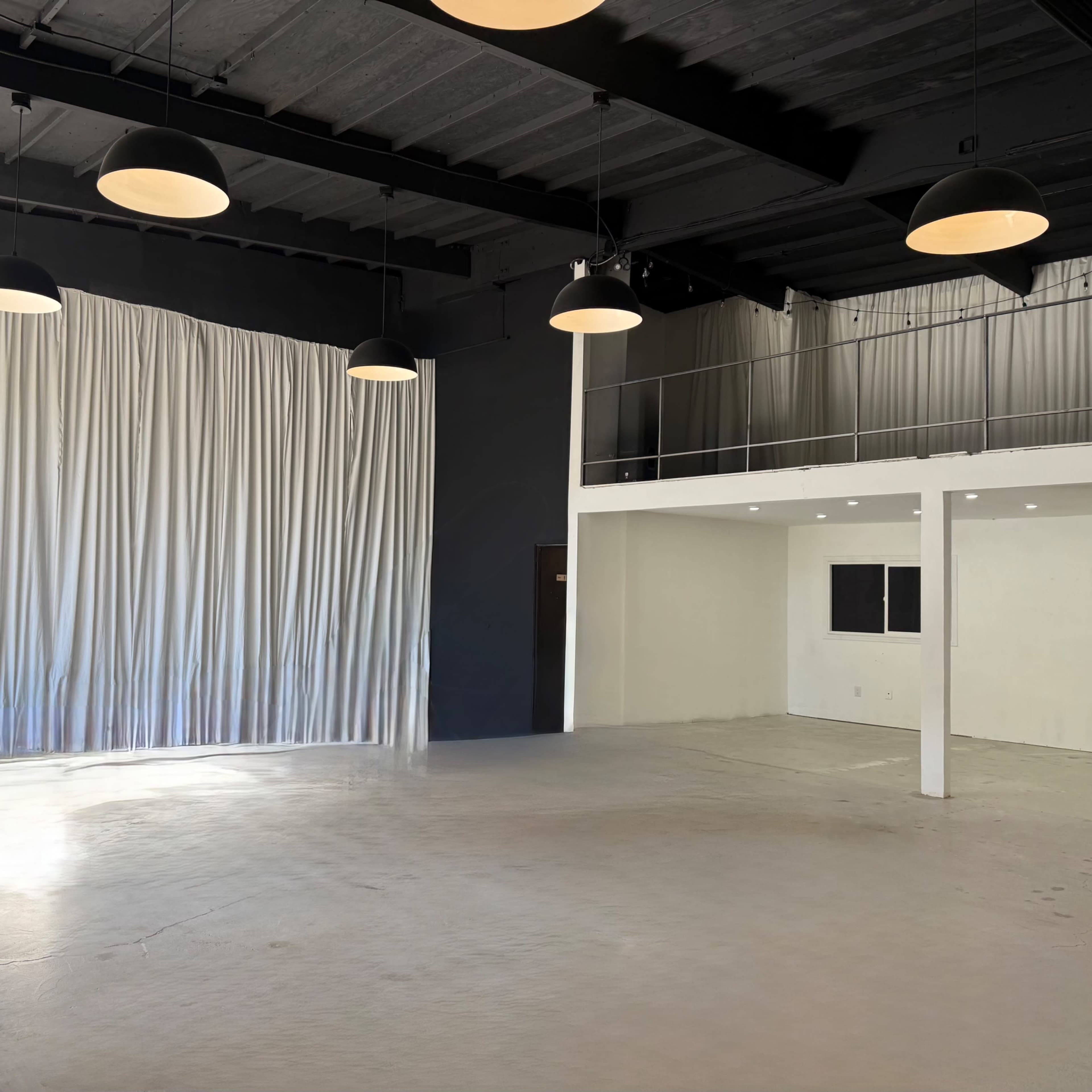 Versatile Studio Space for Dance, Fitness, Yoga & Wellness Classes in Burbank! Image in Burbank, Burbank, CA