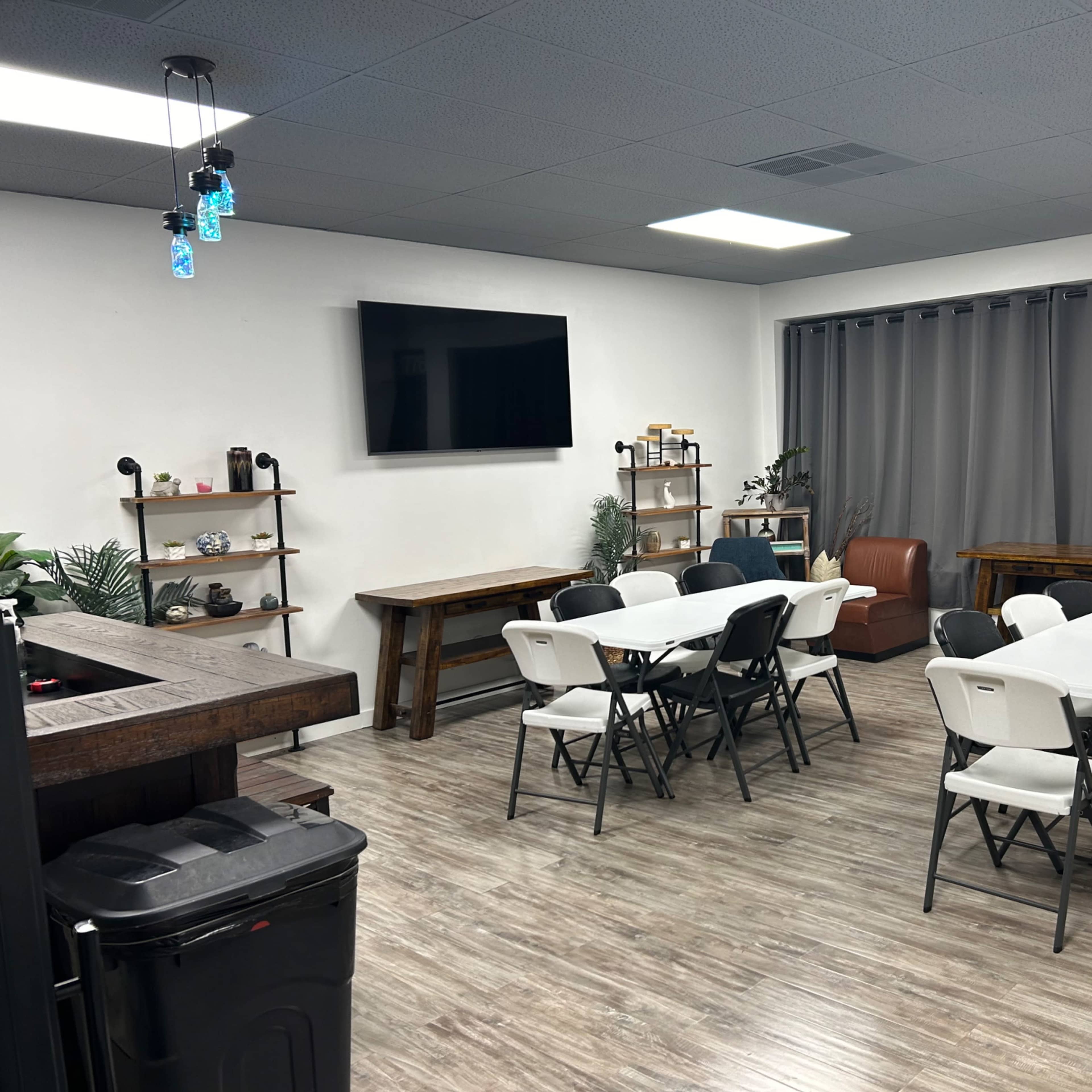 Entertainment Party Venue Image in Lenexa, Lenexa, KS