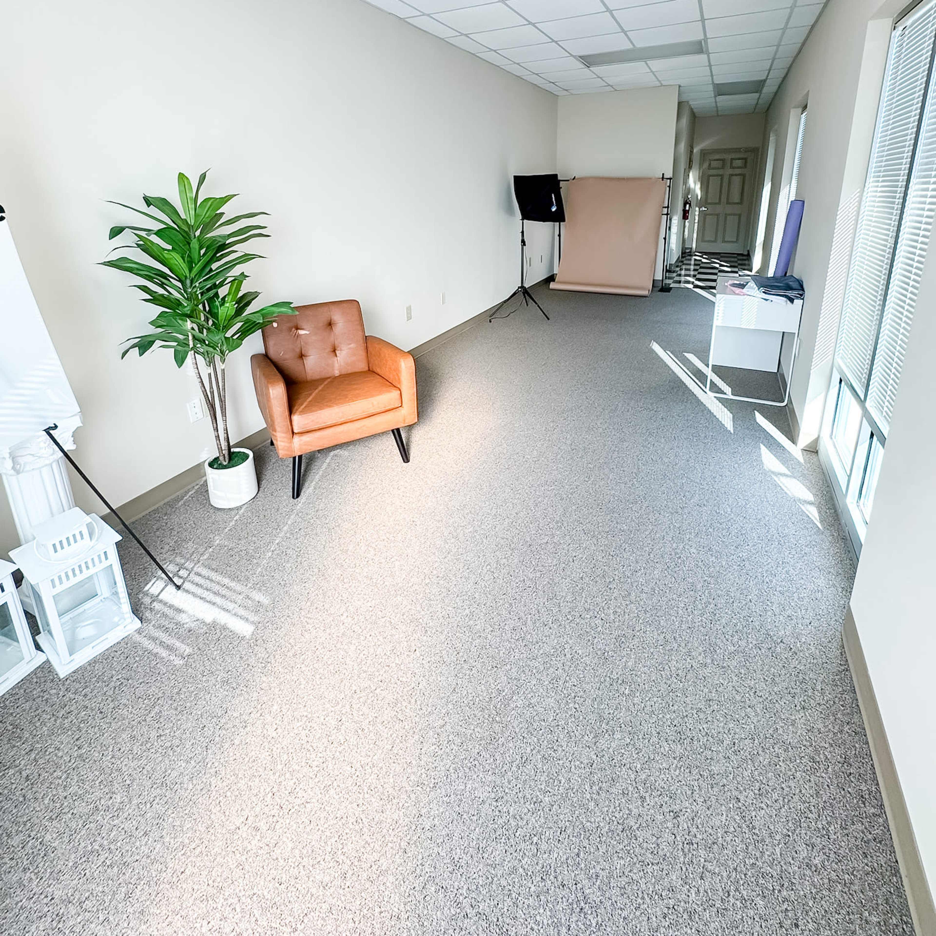 Natural Light Boutique Studio with Supplies Image in , Villa Rica, GA