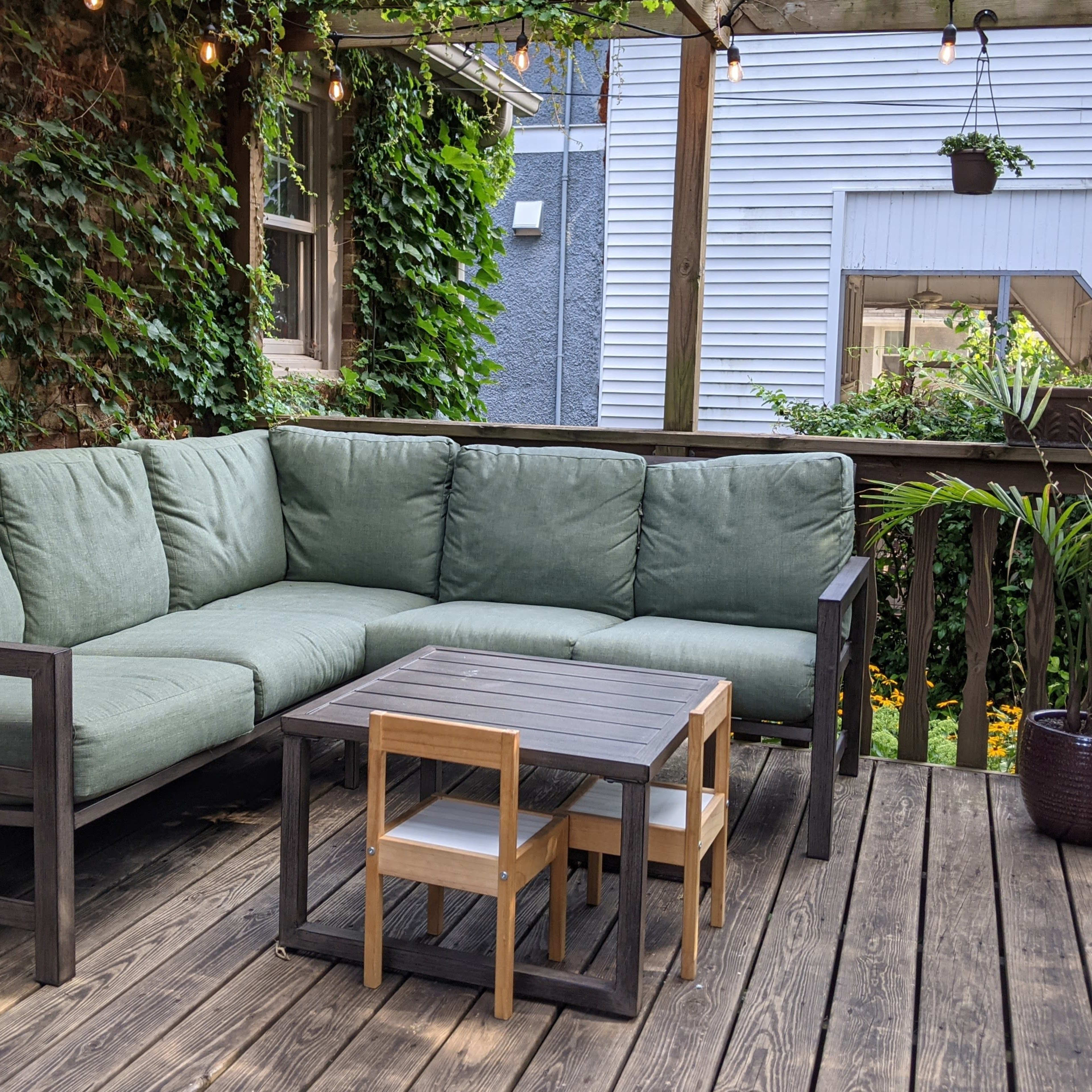 Outdoor Meeting Space in Beaverdale with Pergola Porch Image in Drake, Des Moines, IA