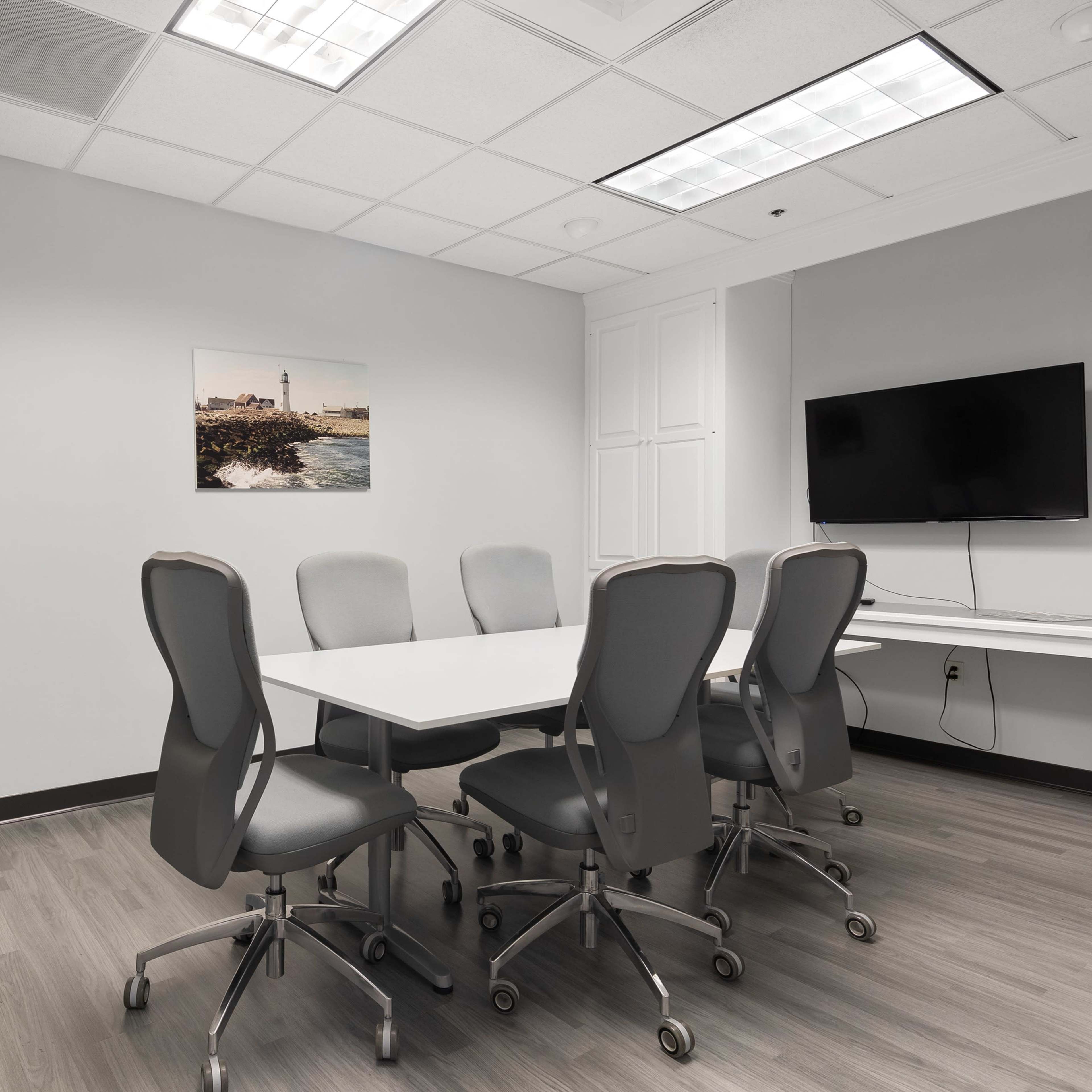 Great Co-Working space, Seats 6 People! Image in , Hingham, MA