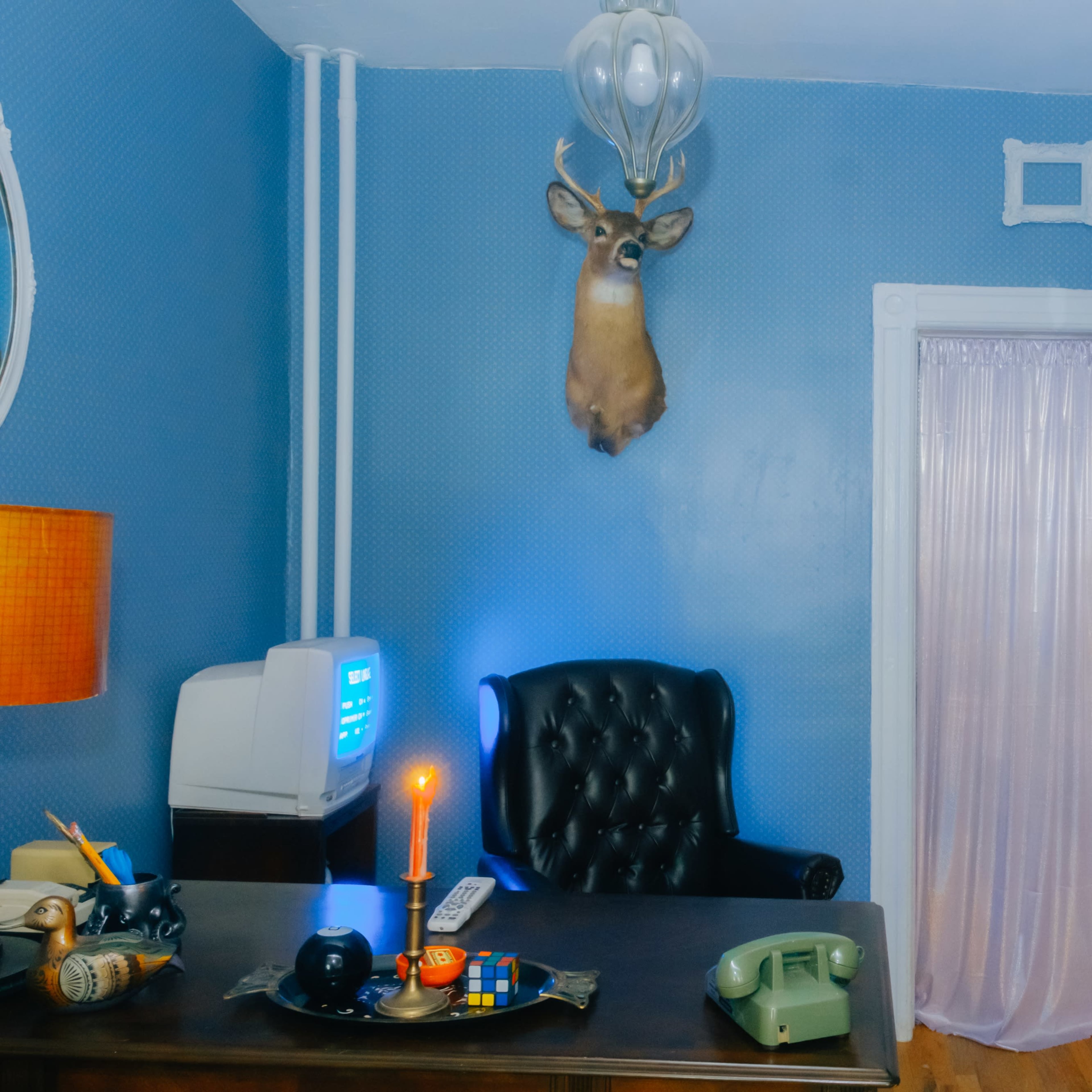 Cinematic Vintage Apartment With Props & Set Dressing Image in Greenpoint, Brooklyn, NY