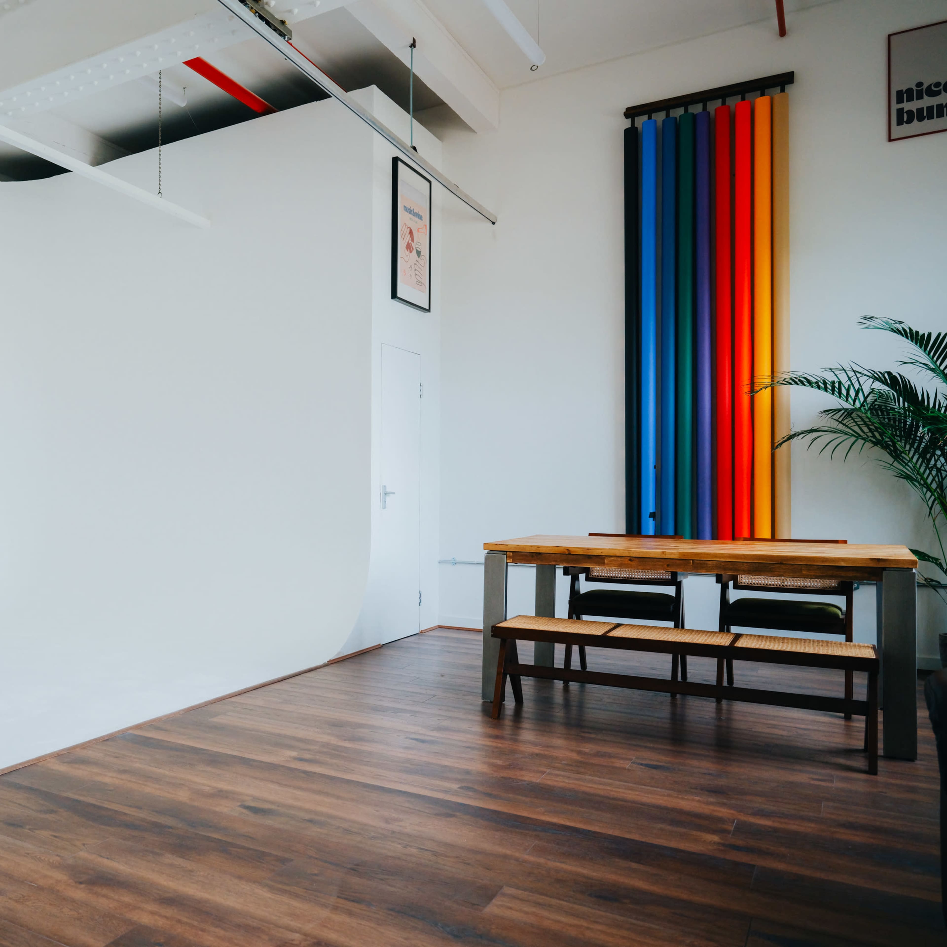 Modern East London Photo Studio with Infinity Cove Image in London, London, England