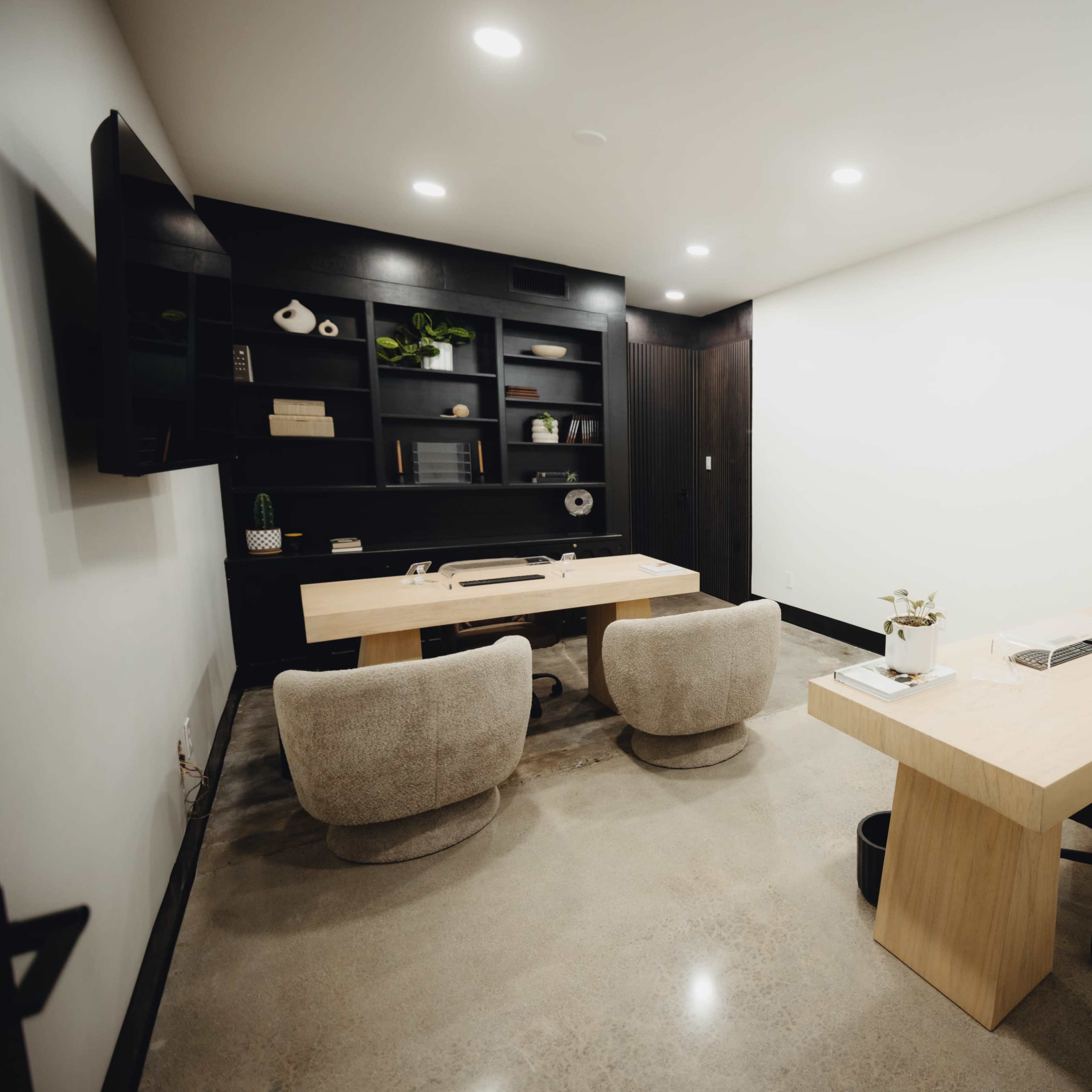 Modern Minimalist Dual Office Image in Whittier, Whittier, CA