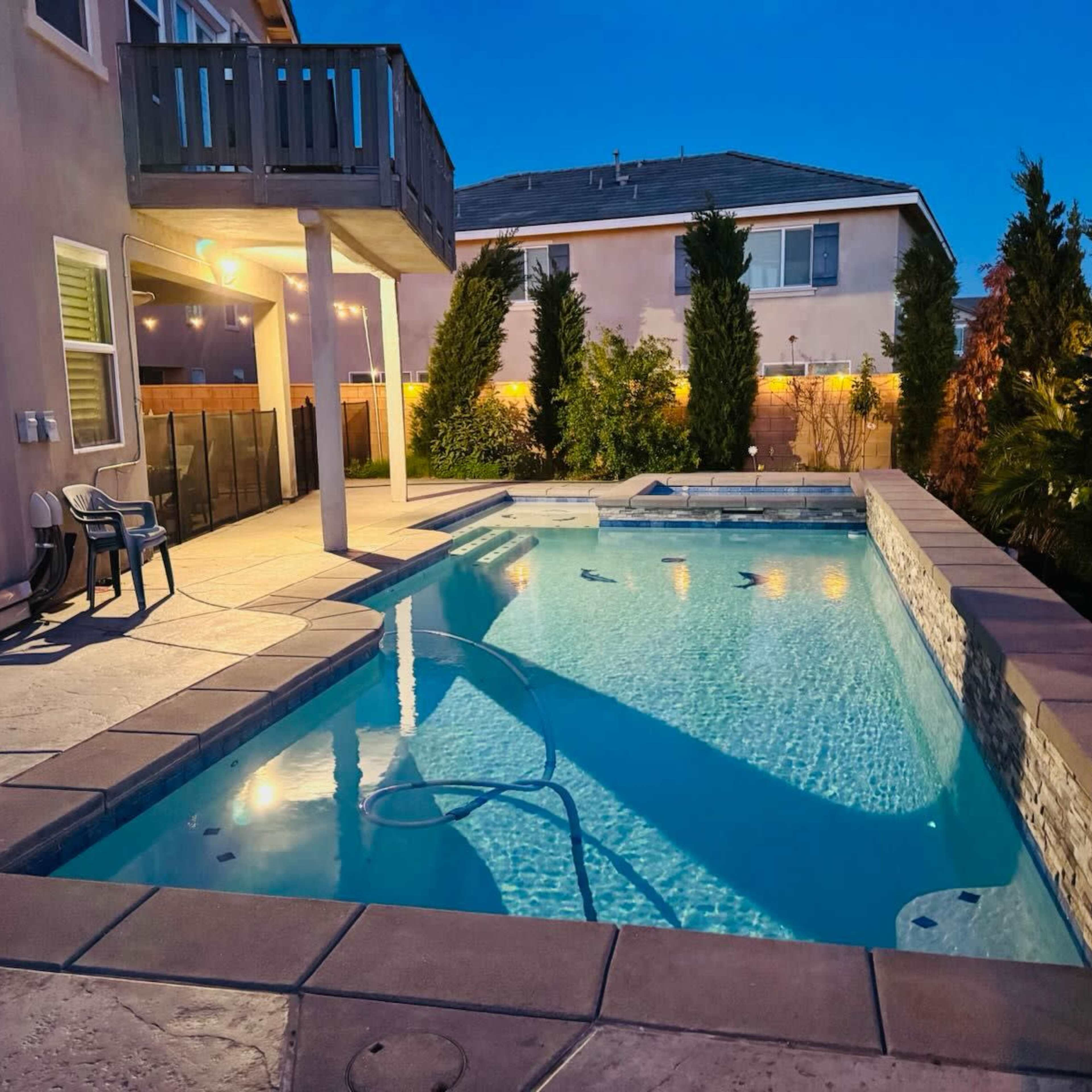 Elegant Home with Pool and Versatile Spaces for Events, Meetings, and Filming Image in Jurupa Valley, Jurupa Valley, CA