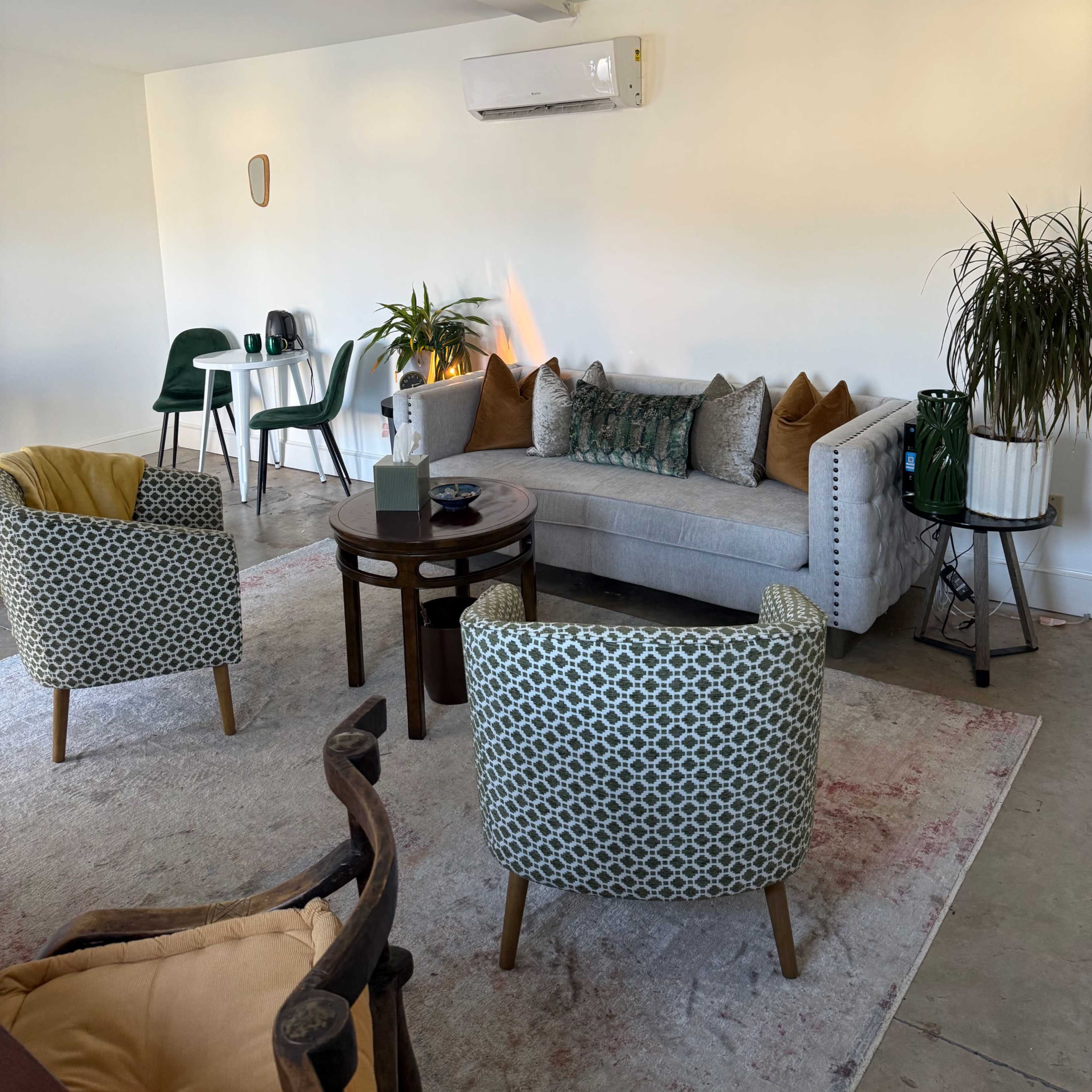 Versatile Meeting, Event & Therapy Space Image in Avondale Estates, Avondale Estates, GA
