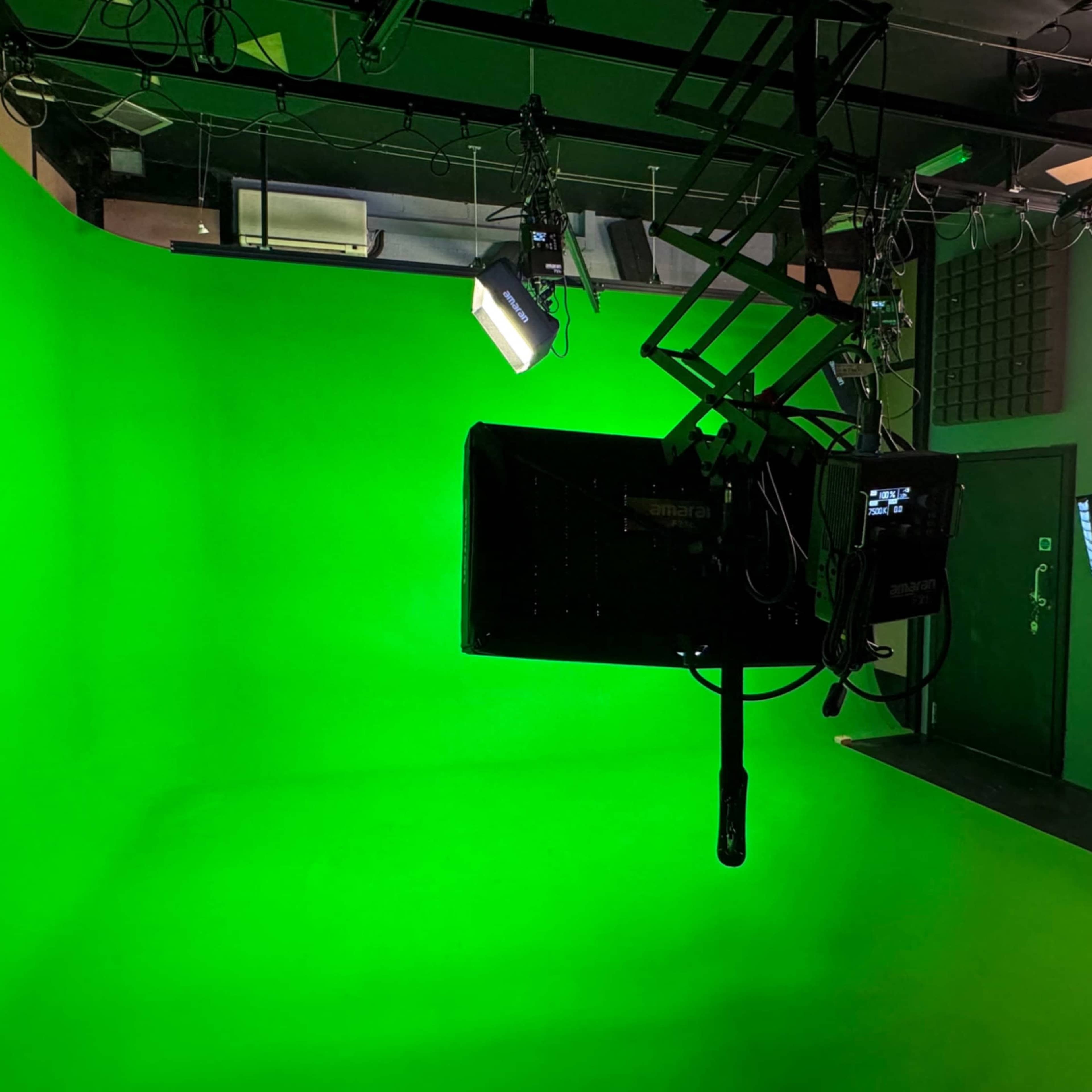 Green Screen Studio with 24hour access Image in Willesden, London, England
