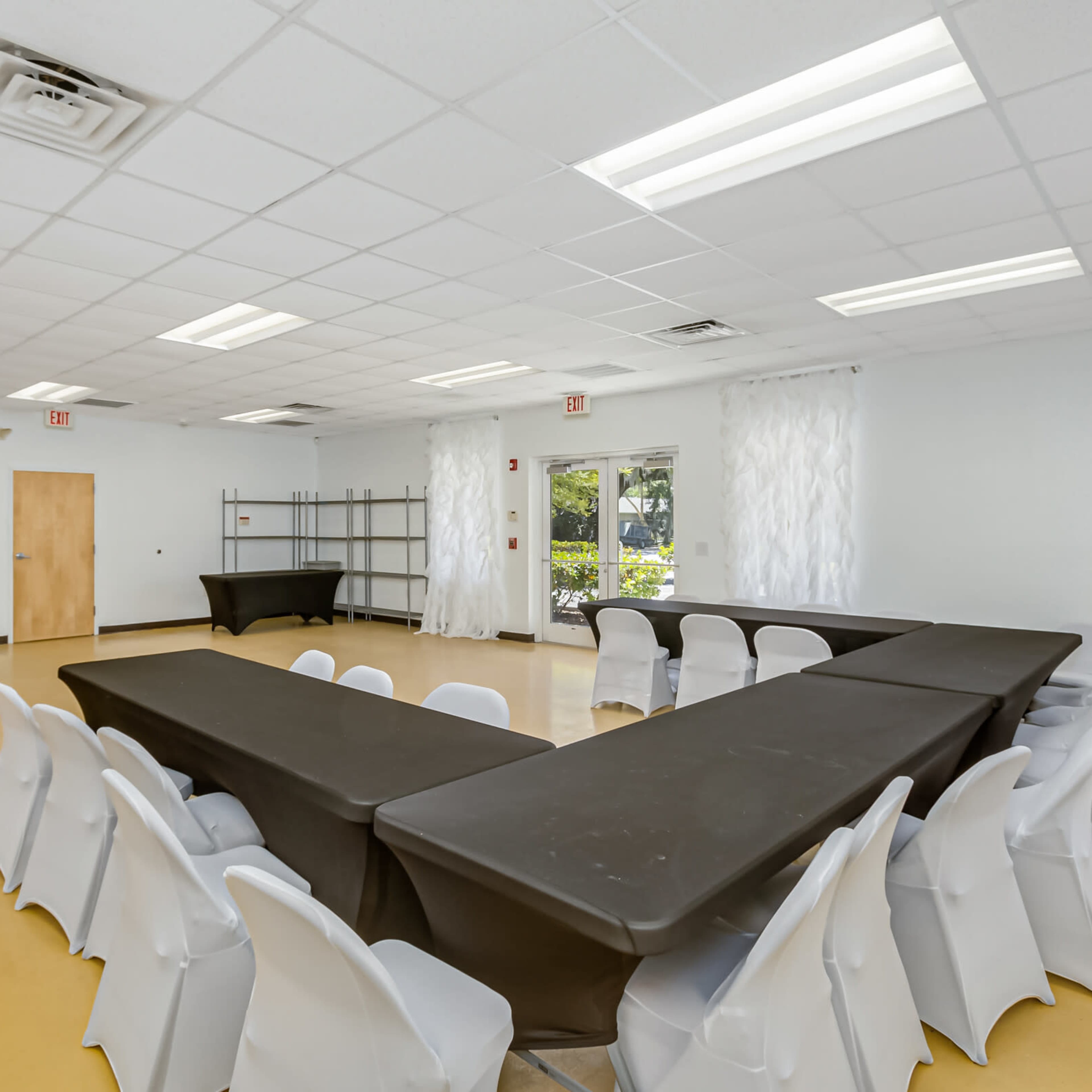 Downtown Titusville Commercial Kitchen with 80 Person Seating Image in Titusville, Titusville, FL