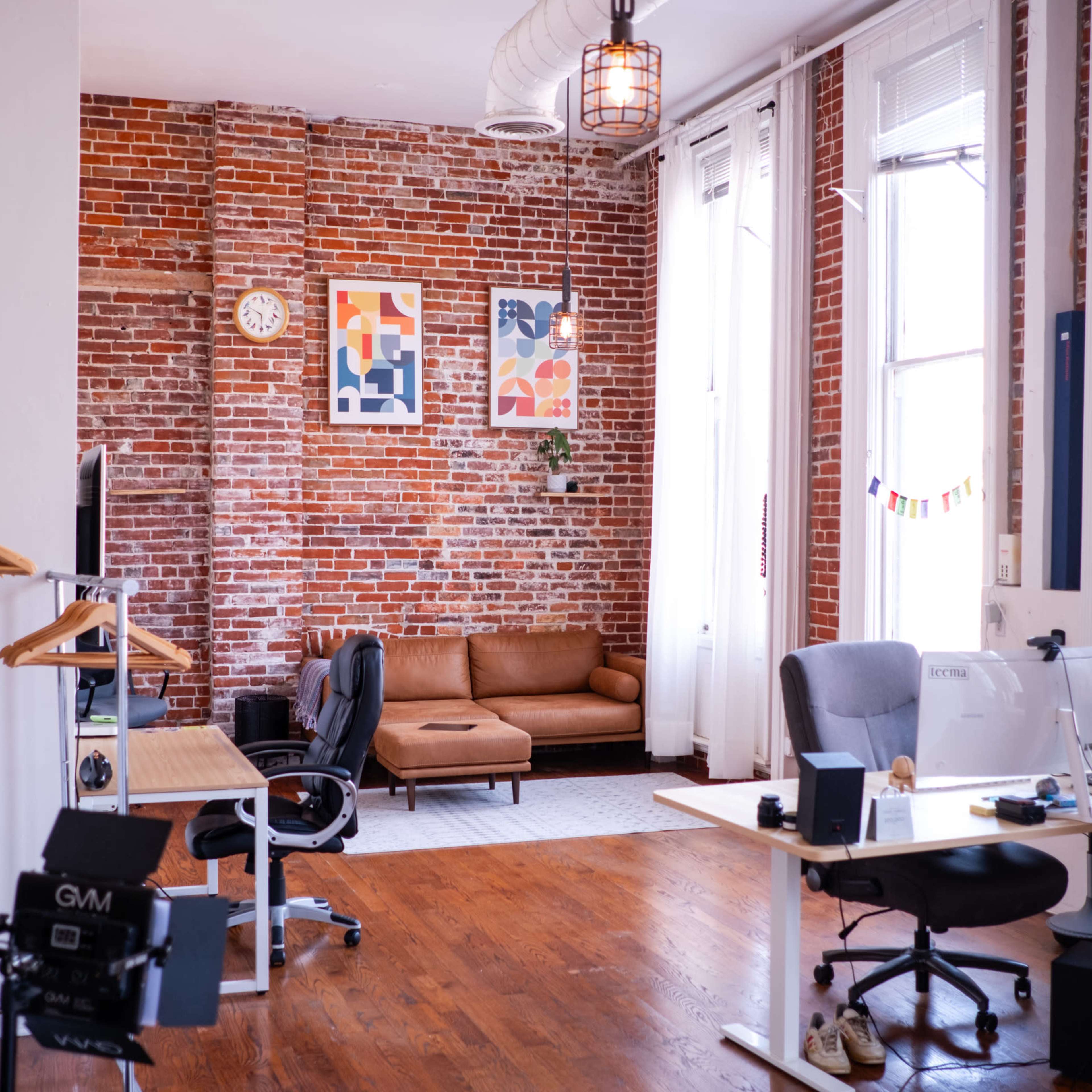 80% DISCOUNT - INTRO RATE! Beautiful and Historic Photo Studio / Office in the Heart of the Gaslamp Image in Gaslamp Quarter, San Diego, CA