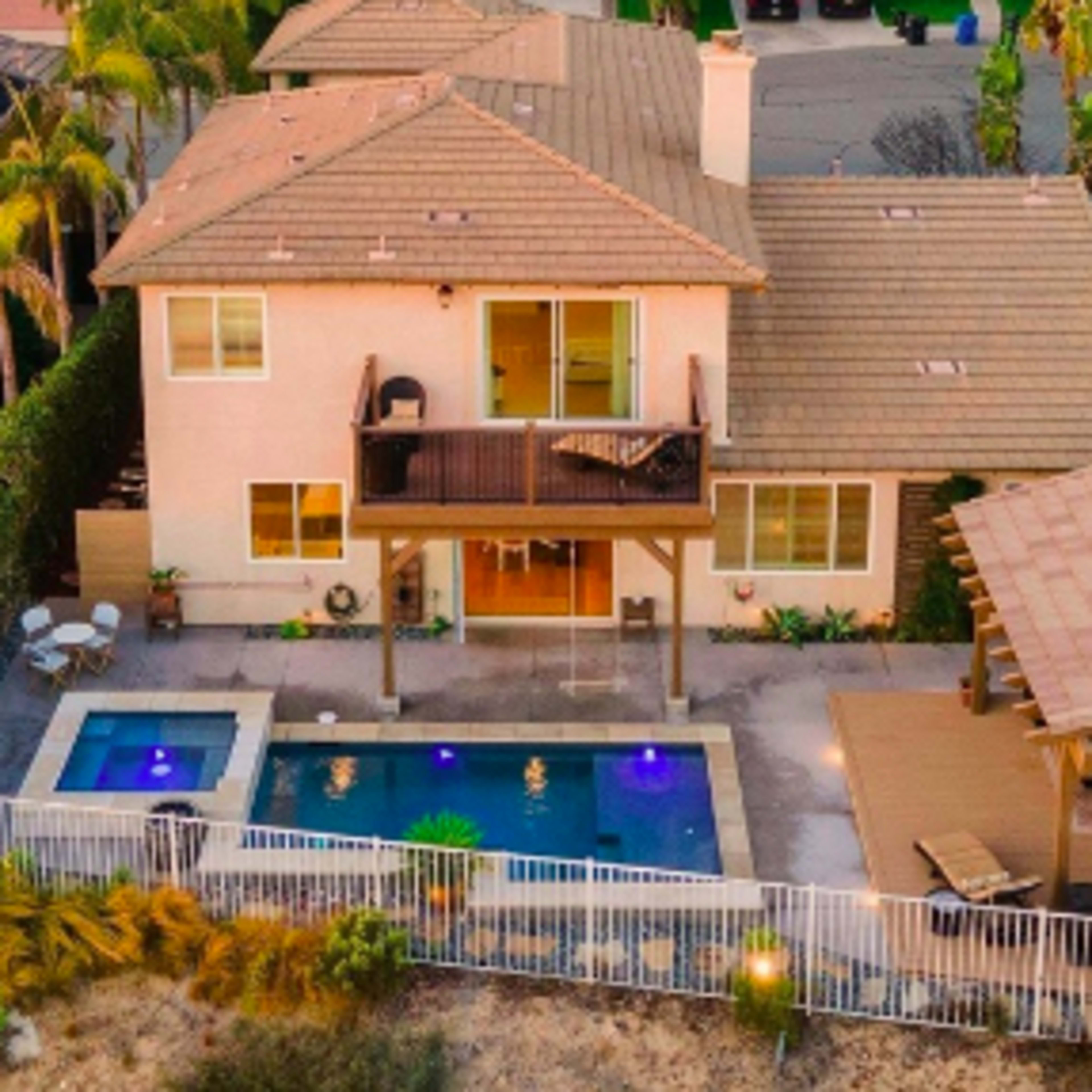 suburban, rustic, roomy, lots of space, pool view is amazing Image in Rolling Hills Ranch, Chula Vista, CA