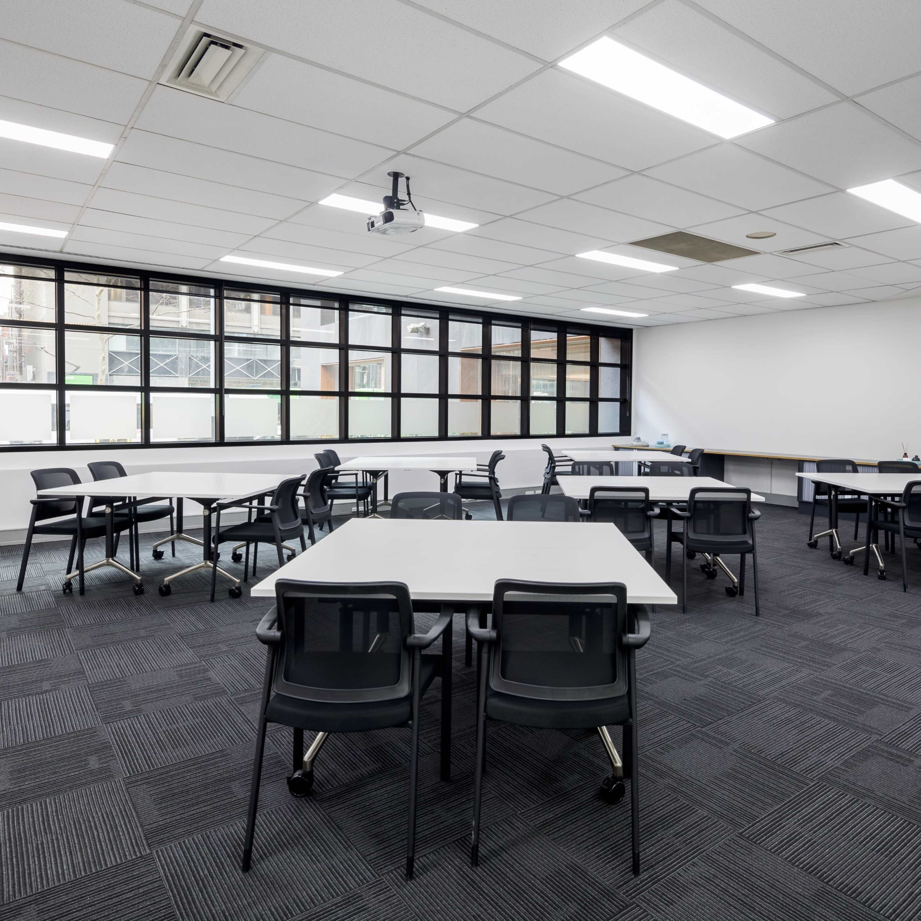 Daintree I 20 Person Training Room Image in Melbourne CBD, Melbourne, VIC