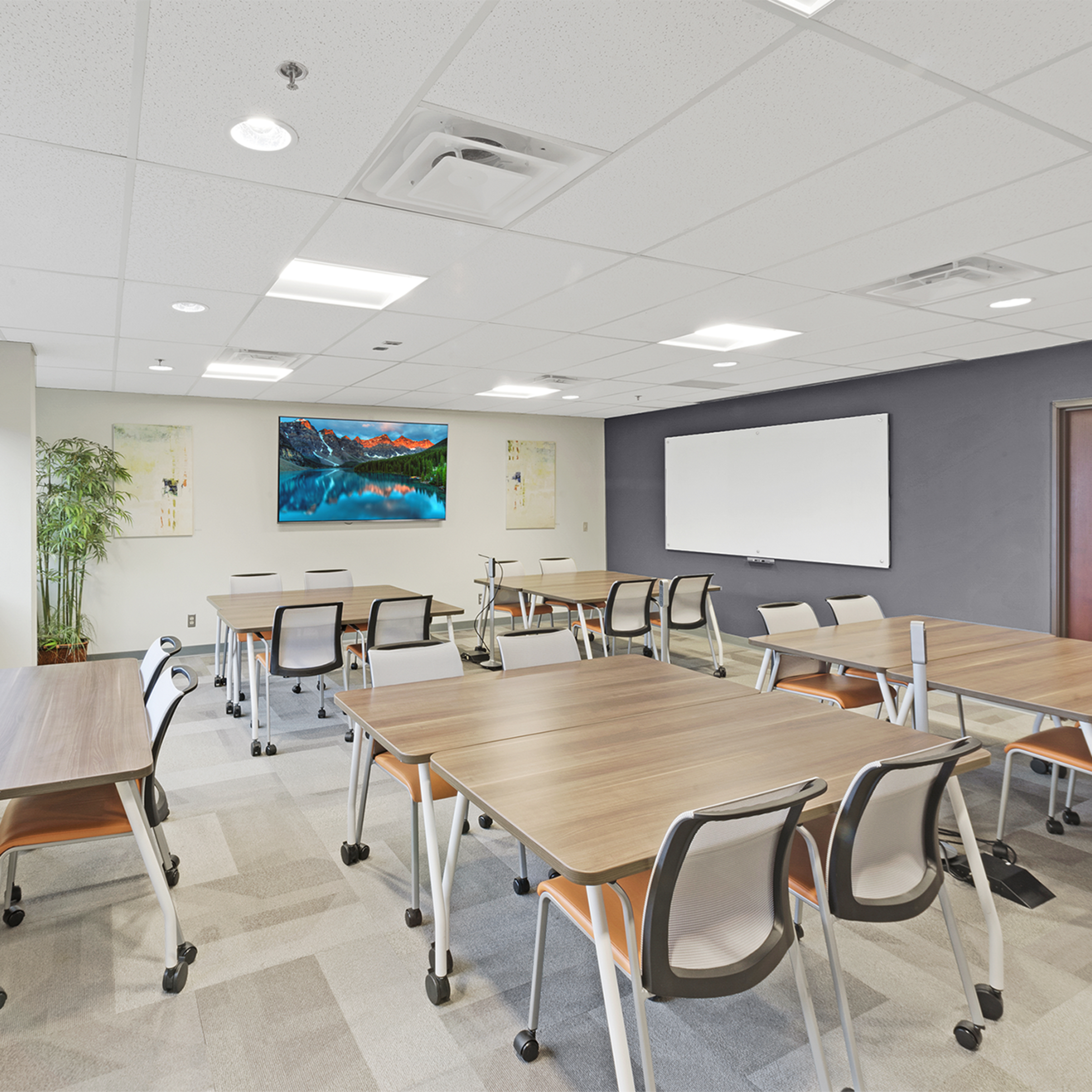 Professional Meeting Space in Ann Arbor (up to 18 people) Image in Bryant Pattengill West, Ann Arbor, MI