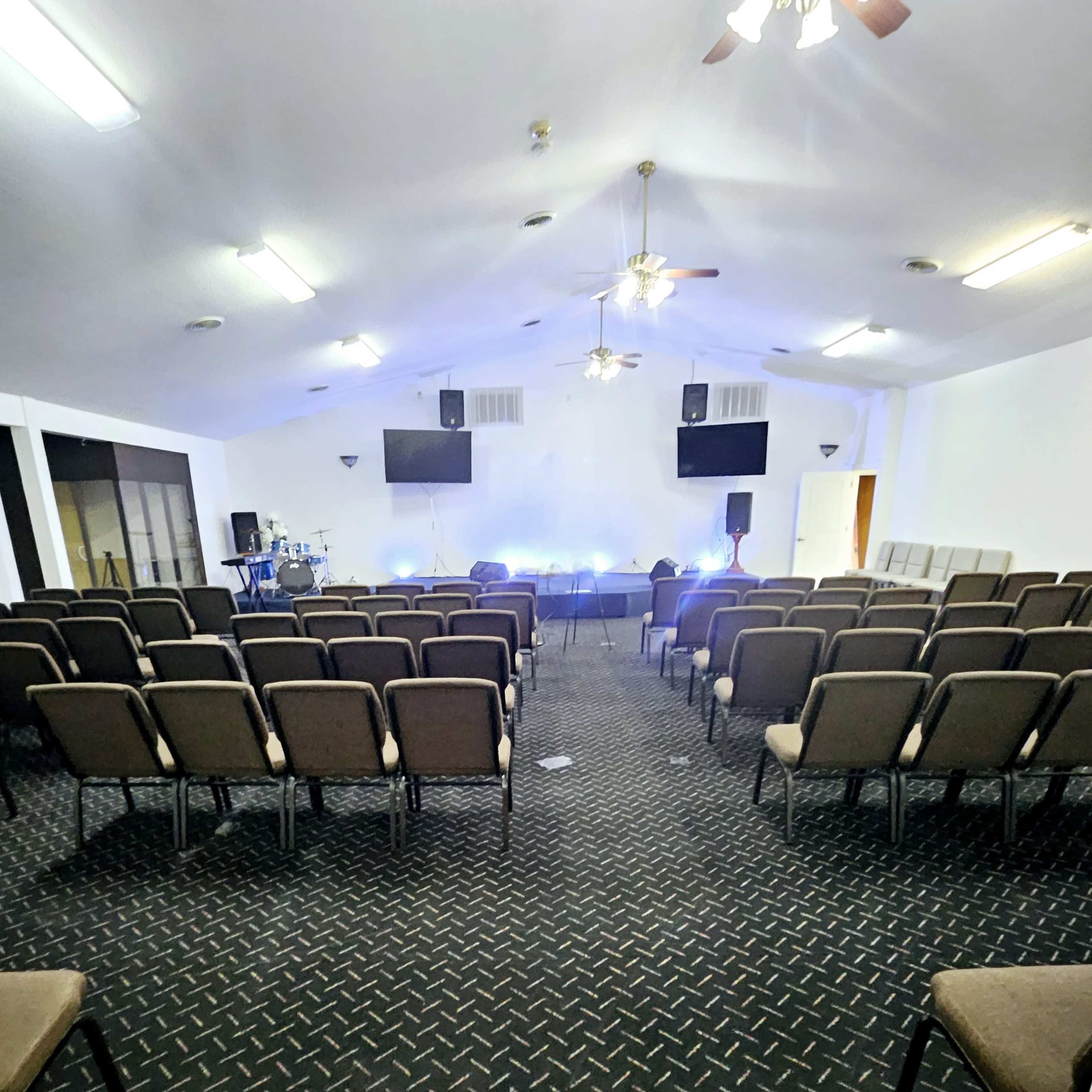 Spacious & Elegant Venue | Perfect for Weddings, Events & More Image in Duncanville, Duncanville, TX