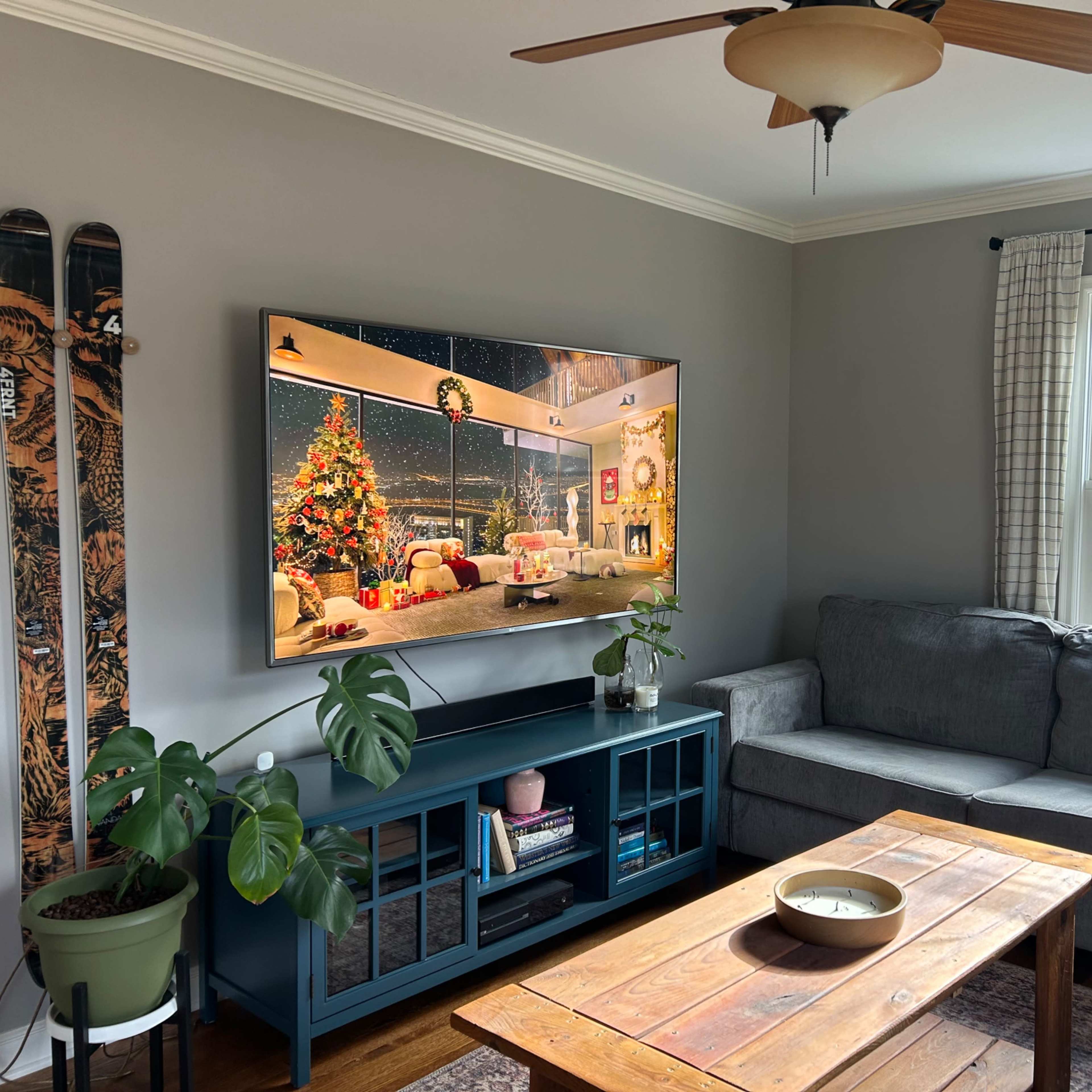 Charming 1.5 Story Home with Custom Dry Bar and Natural Light Image in Richfield, Richfield, MN